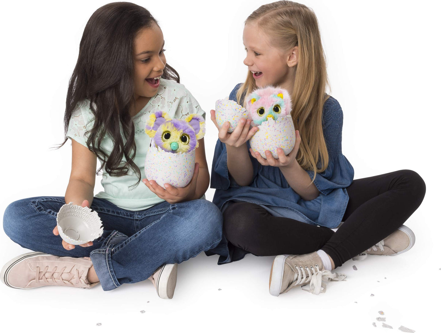 Hatchimals Mystery, Hatch 1 of 4 Fluffy Interactive Mystery Characters from Cloud Cove (Styles May Vary)