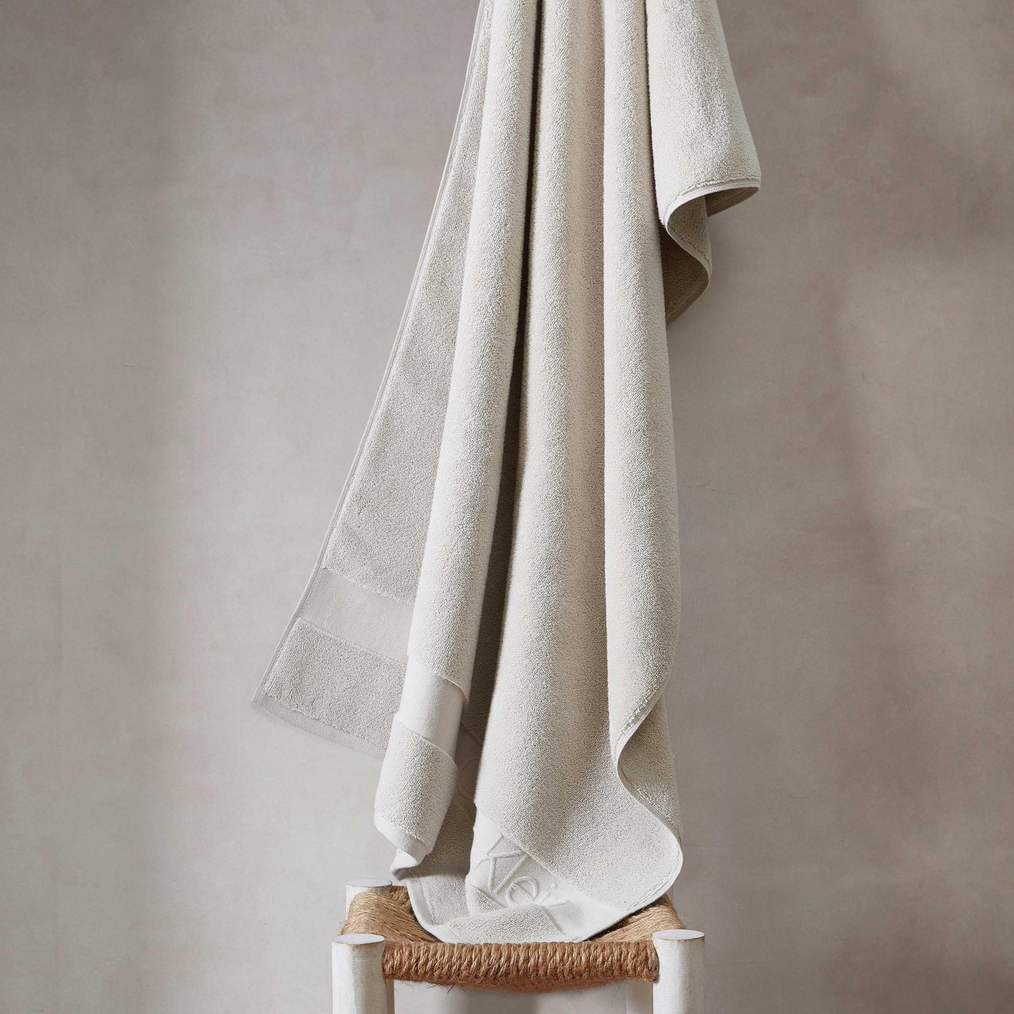 Calvin Klein - Bath Towels, Super Soft & Absorbent Cotton Towels, Zero Twist Construction, Brand Locker Loop for Easy Hanging (Iconic Solid Beige, 3 Piece)