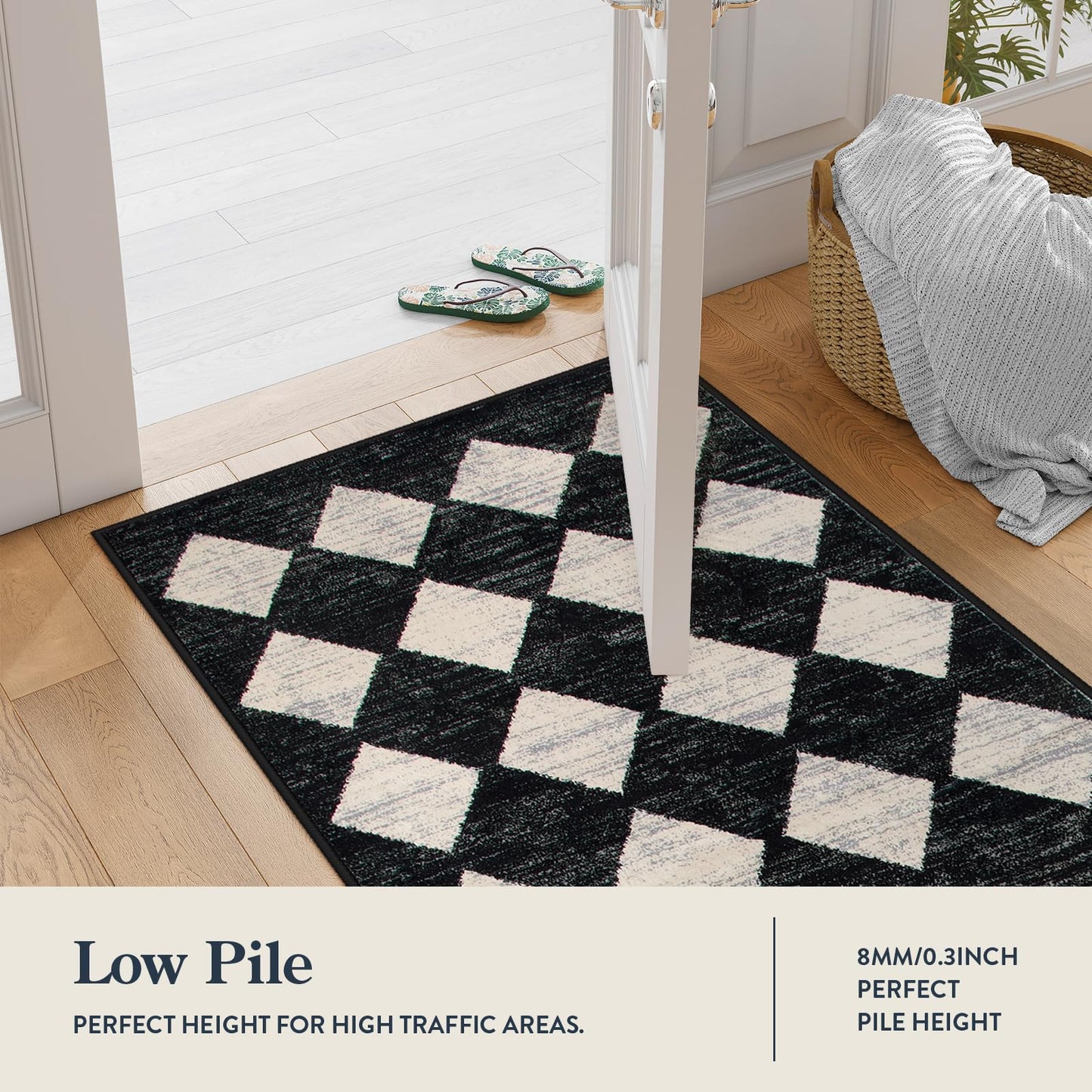 Lahome Zelie Washable Kitchen Runner Rug, 2x7 Black and White Hallway Bathroom Runner Rugs, Moroccan Trellis Soft Non Slip Stain Resistance Carpet Runners for Entryway Bedside