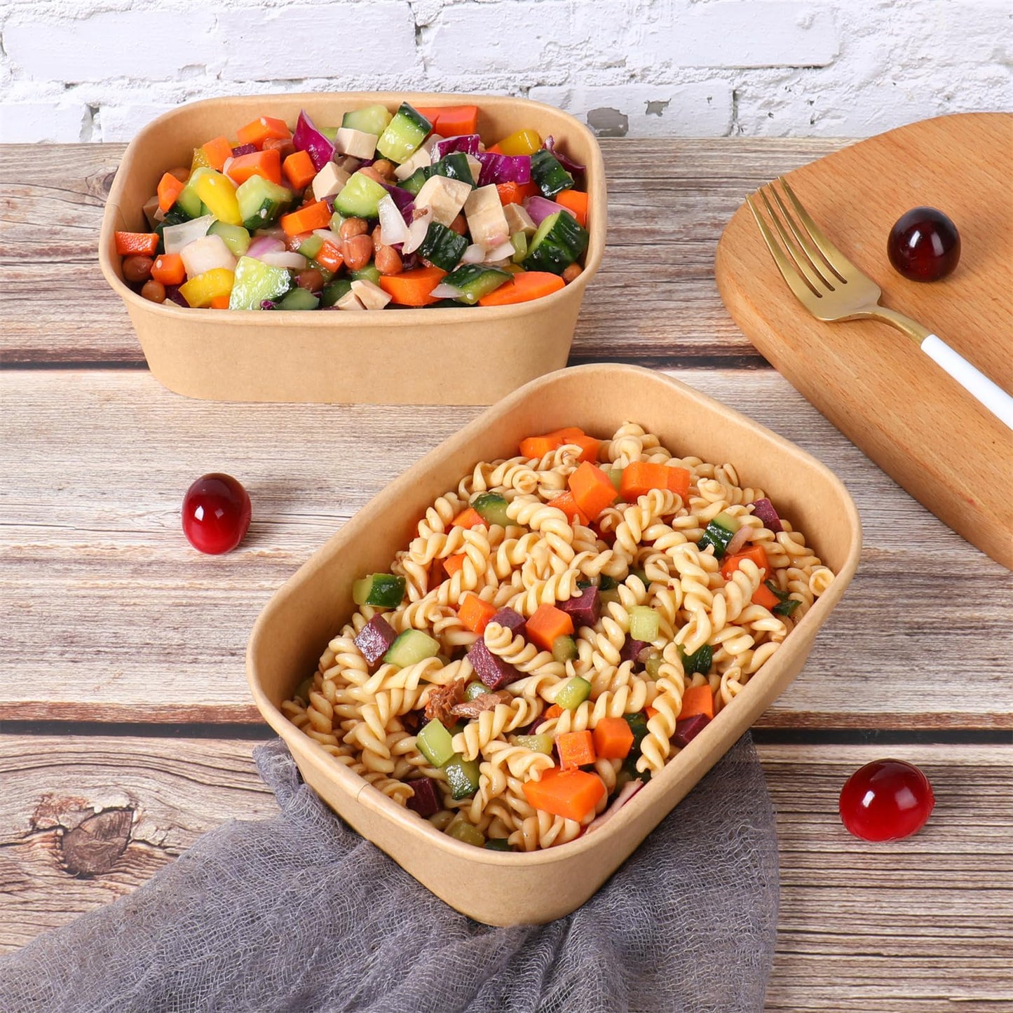 JAYEEY 22OZ Disposable Kraft paper bowls with lids, Rectangle Food containers Soup Bowls Party Supplies Treat Bowls 50 PACK