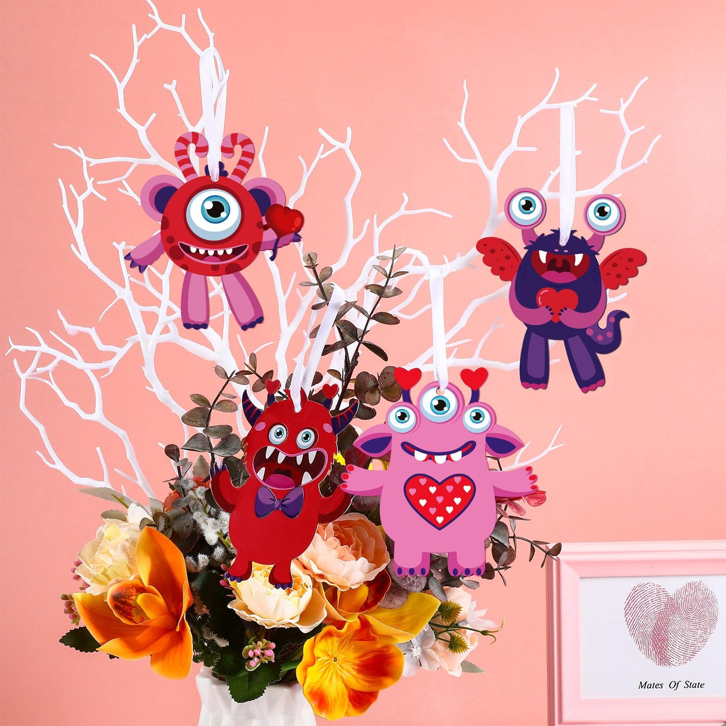 Sumind 60 Sets Valentine's Day Craft Kits DIY Ornament Valentine Game Activities Paper Craft Hanging Ornament for Valentines Day Decorations