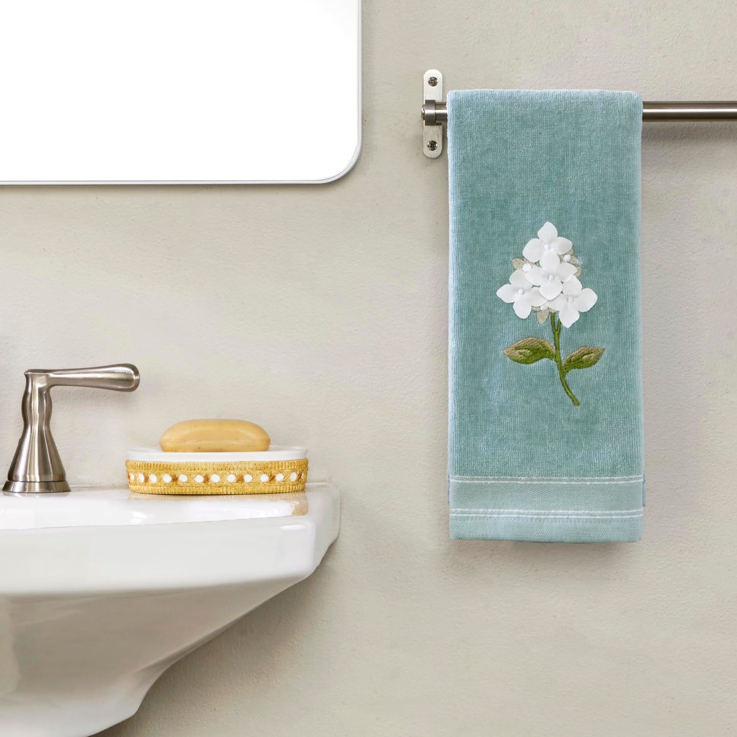 SKL Home Farm Hydrangea 100% Cotton 3D Embroidered 2pc Hand Towel Set, Decorative for Bath/Kitchen/Bar & Gift, Seafoam