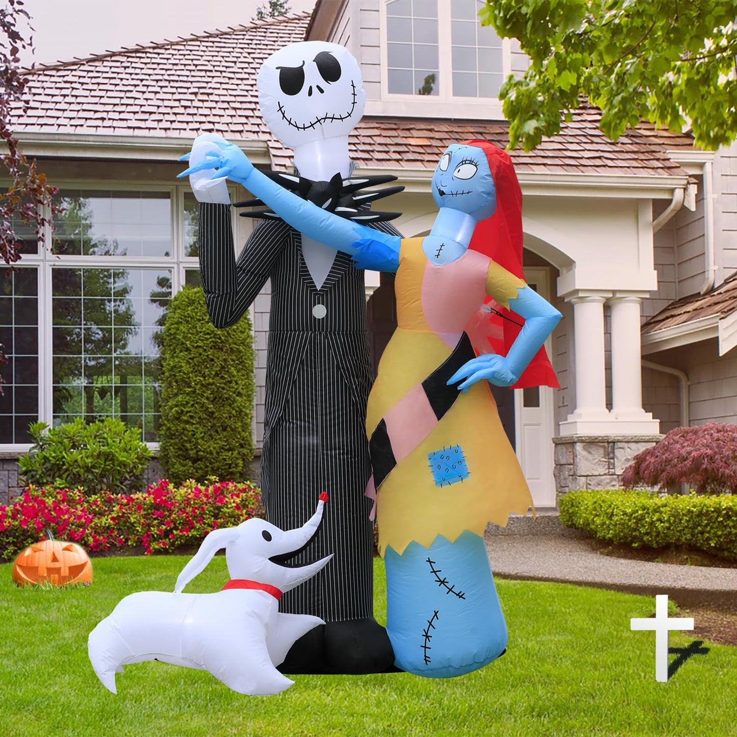 6Ft Inflatable Halloween Outdoor Yard Decoration - Halloween Skeleton Couple and Dog Blow Up Decoration - Built-in LED Lights - Suitable for Garden Lawn Indoor Party Decoration