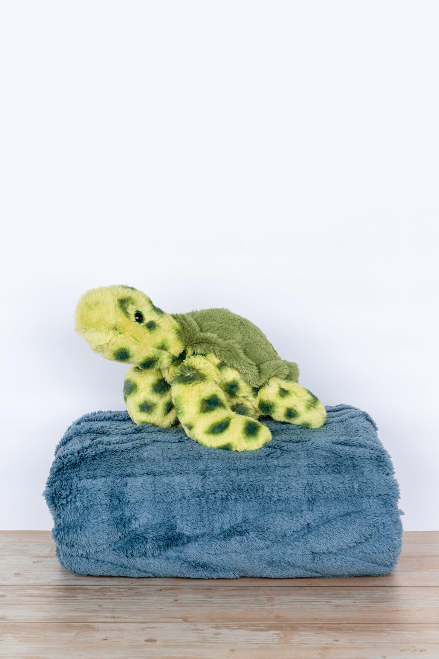 Fahlo Tracking Plush (Sea Turtle)