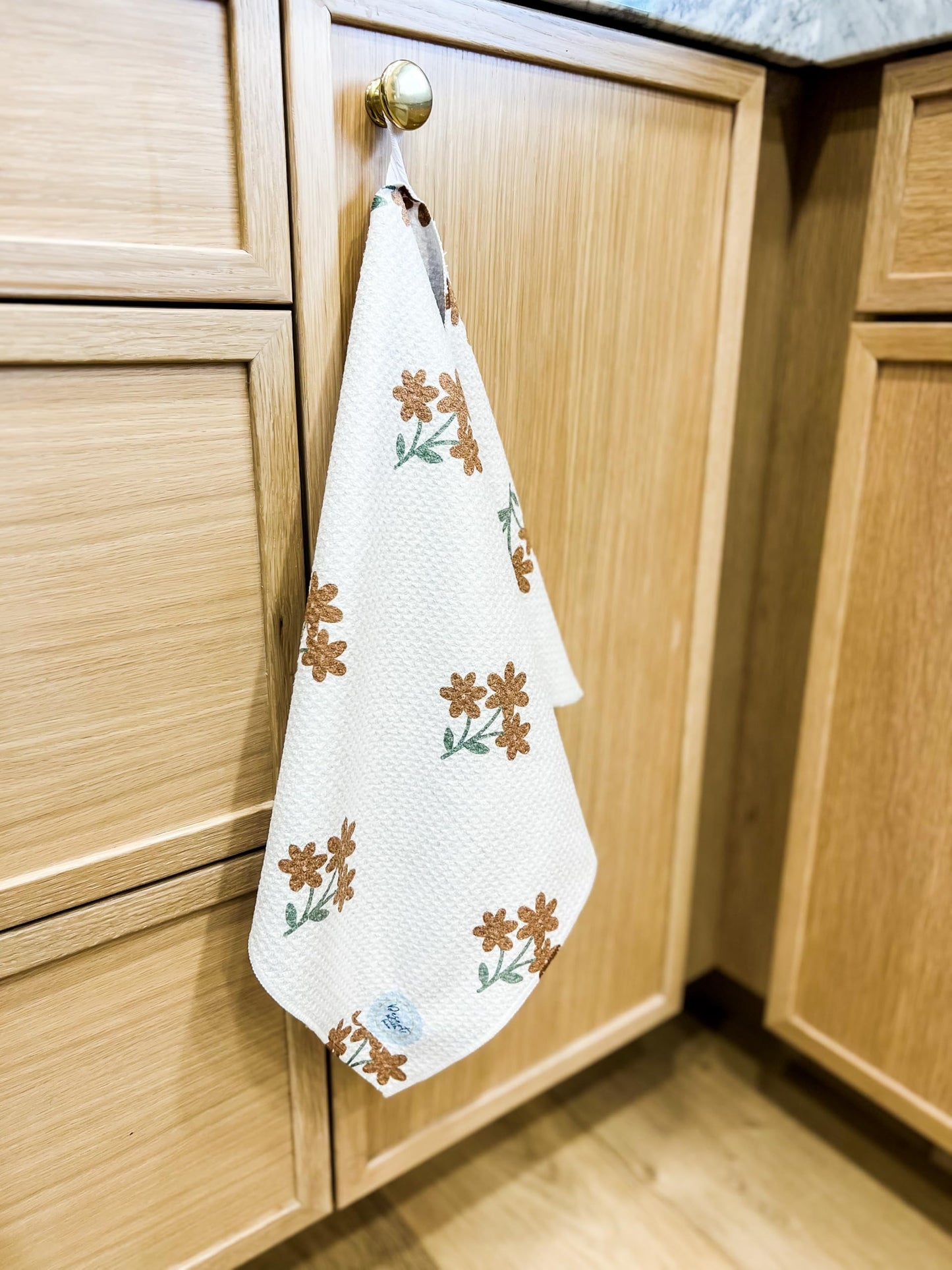 Desert Aqua || 3 Pack|| Double Sided || Not Your Ordinary Dish Towels || Waffle Weave Microfiber || Highly Absorbent || Hanging Loop || Dish Cloths || Modern || Designer Prints (Coffee)