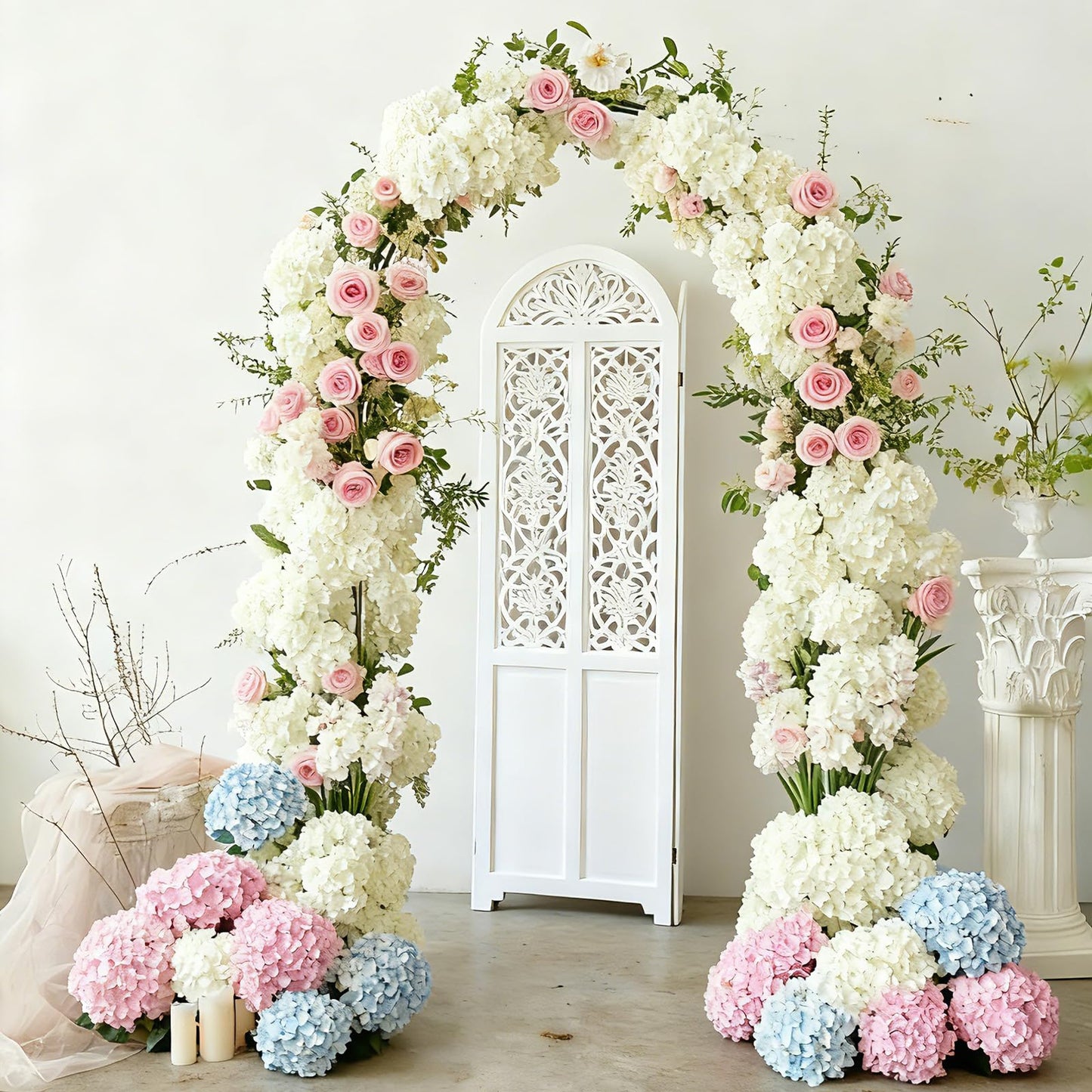Cherica 65Pcs White Hydrangea Artificial Flowers Bulk，Realistic Silk Fake Flowers with Stems，Faux Hydrangea Flowers for Wedding Home Decor Centerpieces Living Room Garden Party Baby Shower Decoration