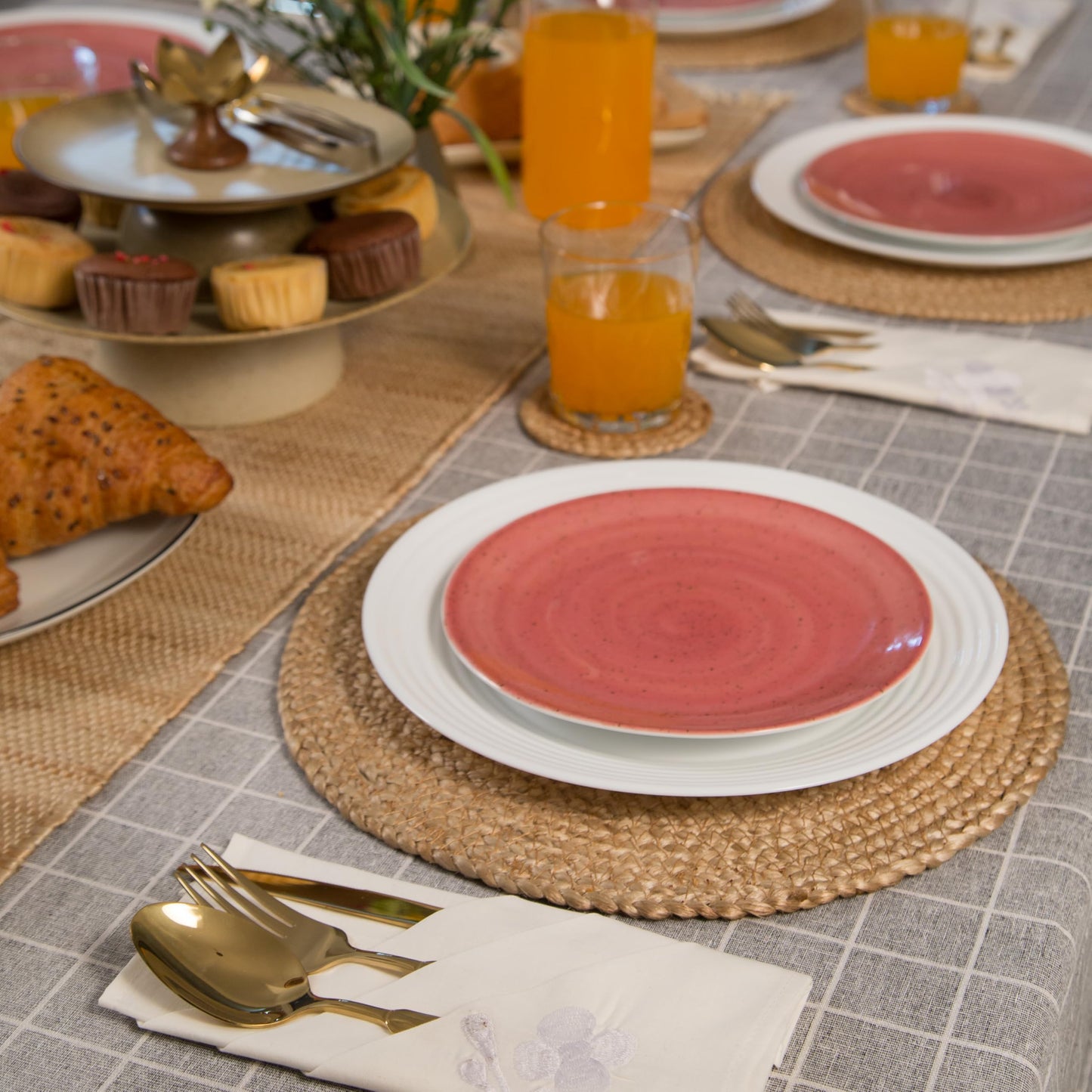 Round Placemats Set of 12 - Jute Placemats for Boho Dining - Woven Mats for Table Décor