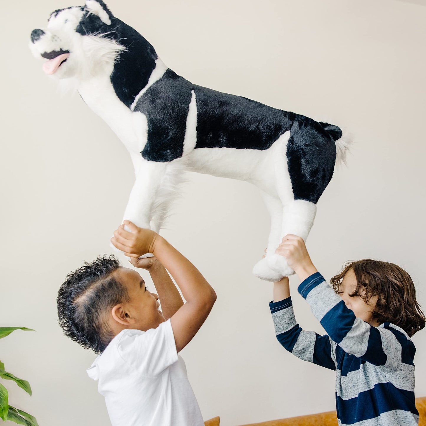Melissa & Doug Giant Siberian Husky - Lifelike Stuffed Animal Dog (Over 2 feet Tall)