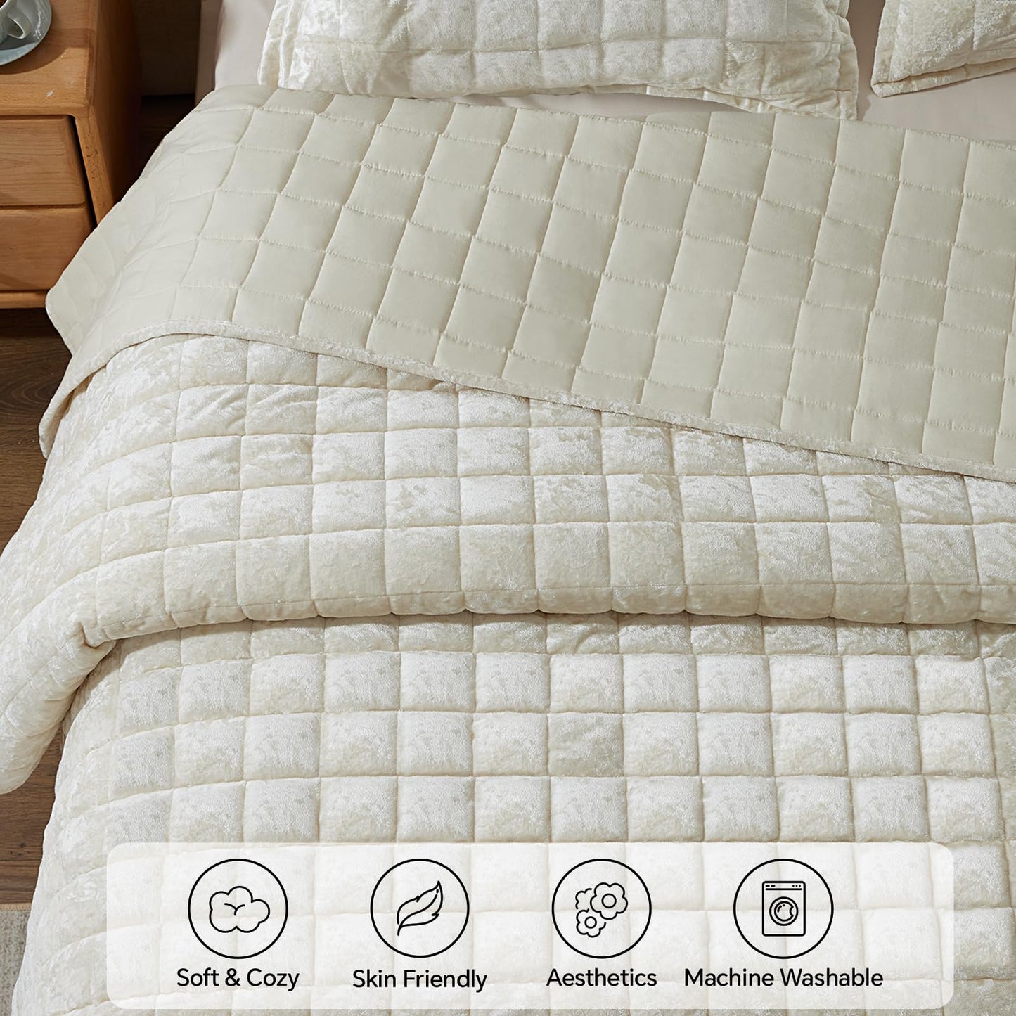 BEDELITE Velvet Quilt Set King Size - Luxury Velvet Comforter Bedding Set 3 Pieces, Lightweight Soft Cozy Shiny Cream White Oversized Bedspread Coverlet for All Seasons with 2 Pillow Shams