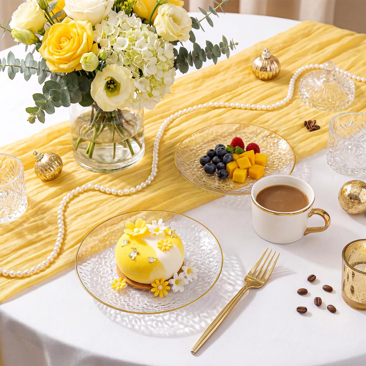 Rubtlamp 200 Pcs Clear Gold Dessert Plates with Forks, 6 inch Hammered Gold Small Disposable Plates, Fancy Appetizer Platos Include 100 Cake Plate,6 inch 100 gold Forks for Birthday, Wedding, Teatime