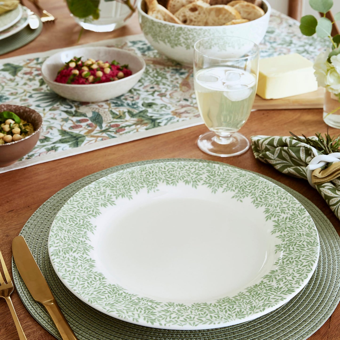 Spode Morris & Co Standen 11-Inch Dinner Plates, Set of 4 - Earthenware Dinnerware with Green Leaf Border Design, Microwave, Dishwasher, Freezer Safe - Elegant Tableware, Made in England