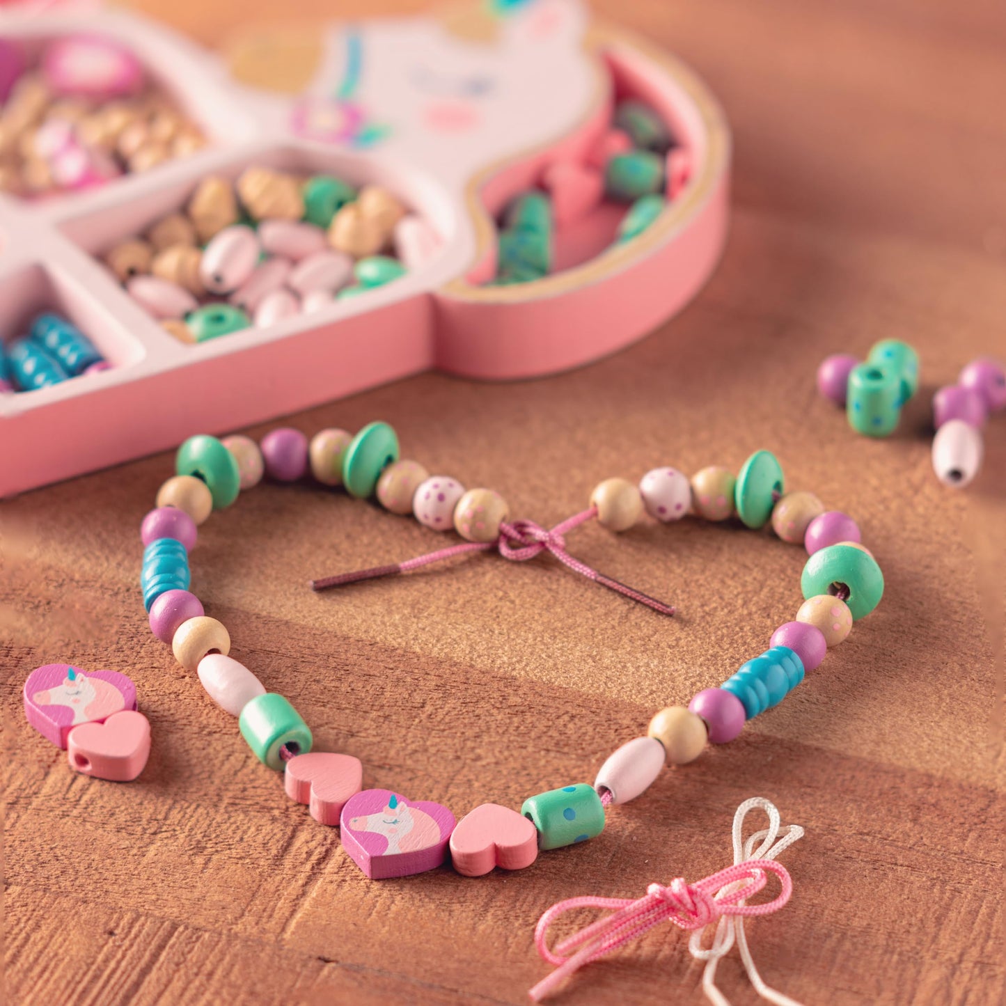 Bead Boutique, Llama