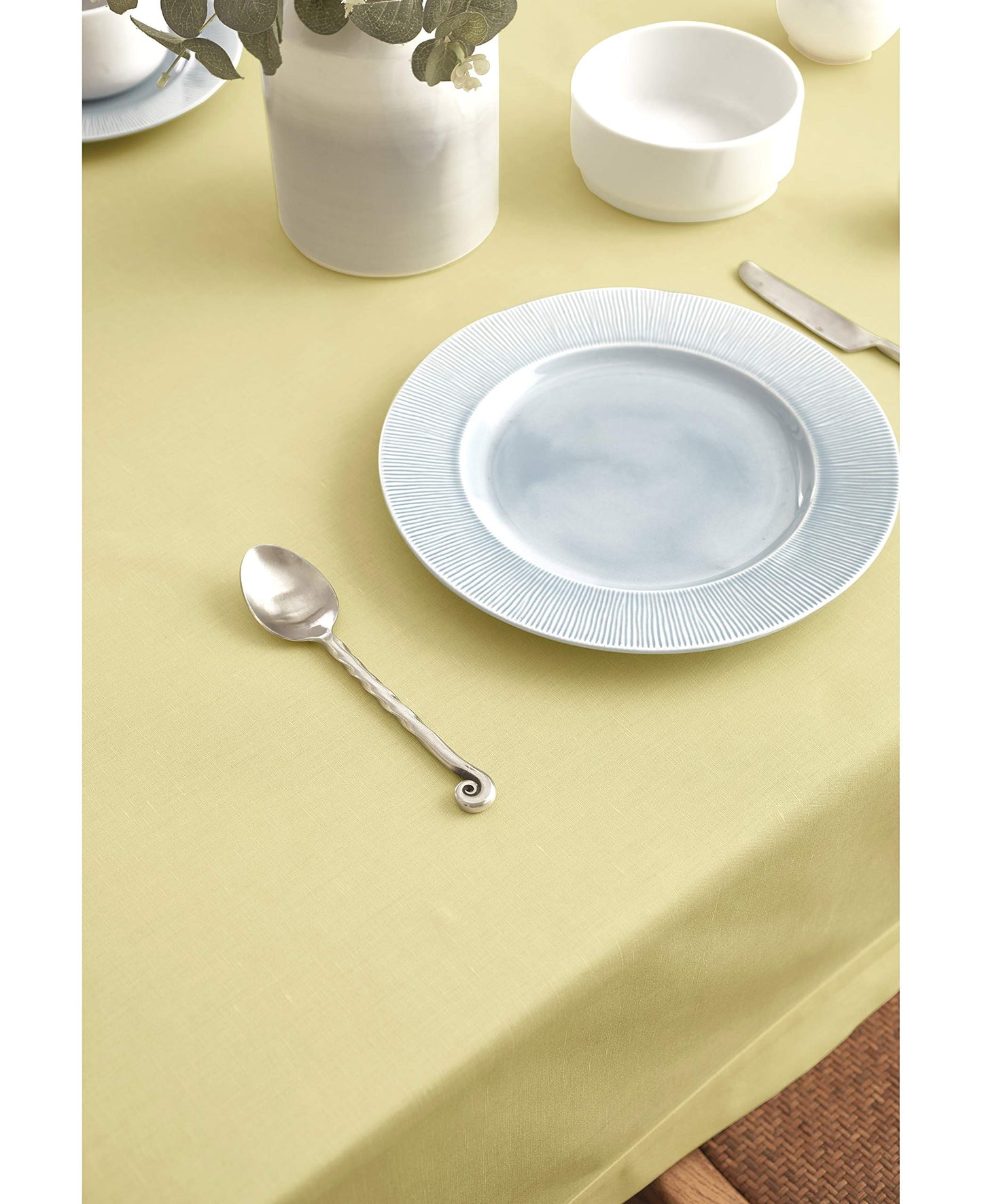 Solino Home Yellow Tablecloth 60 x 84 Inch - Dru Cotton Linen Table Cloth for Rectangle Tables - Machine Washable Tablecloth for Summer