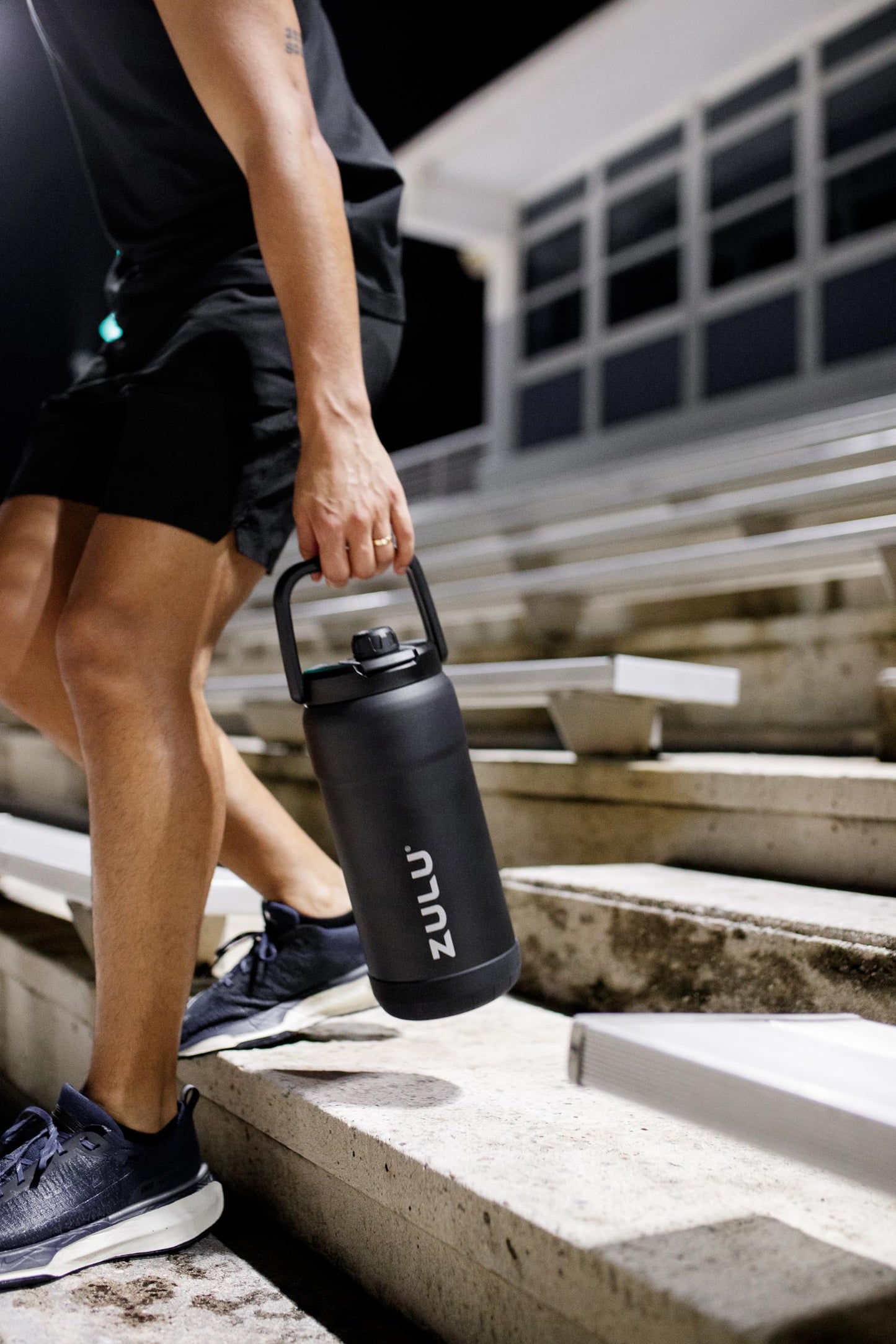 ZULU Goals 101oz Vacuum Triple Wall Insulated | Large Stainless Steel Water Bottle Thermoses with Carry Handle | Chug and Straw Spout | Travel, Gym, Hiking, Camping | 120 Hours Cold | Black