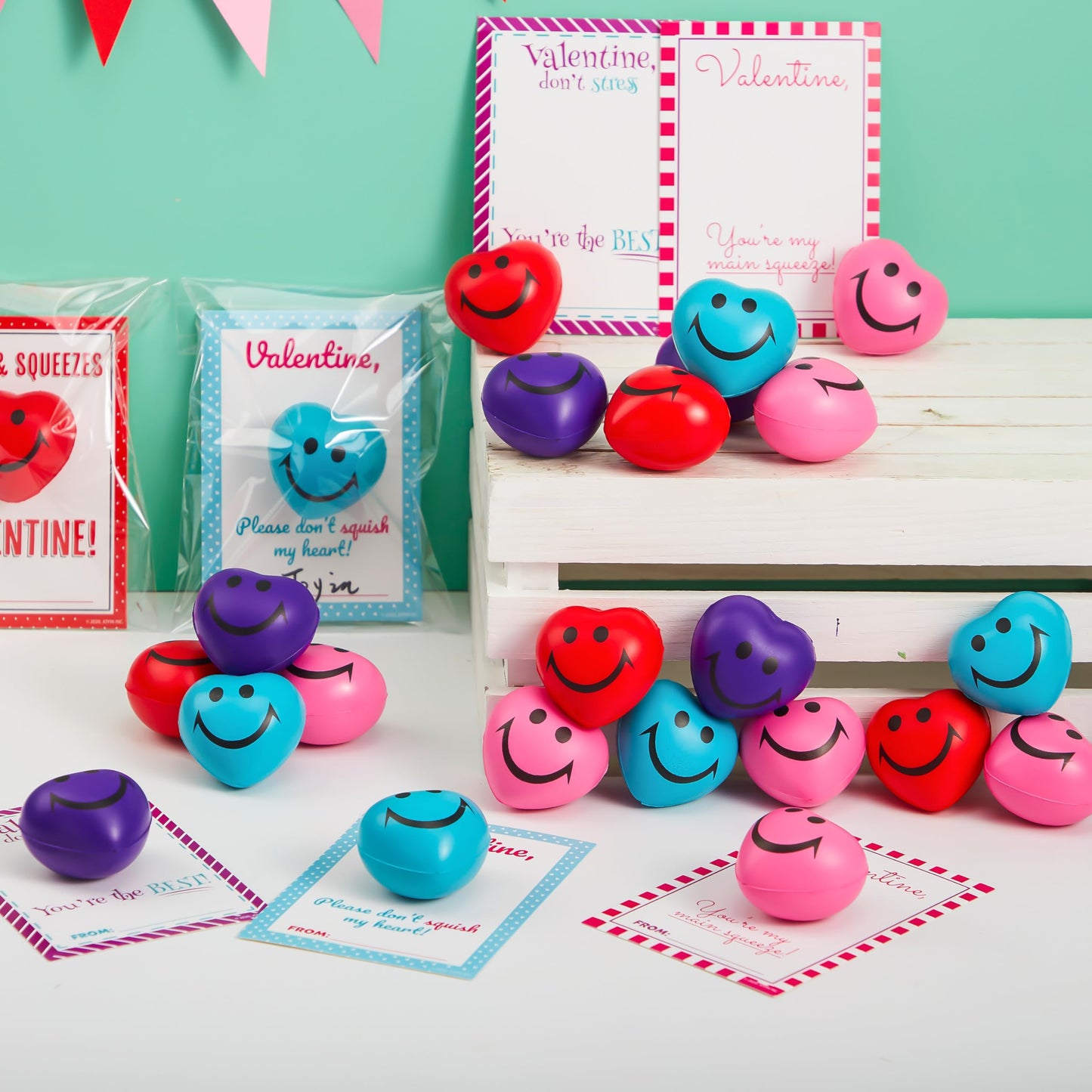 JOYIN 28 Packs Heart Shape Stress Balls with Cards, Stress Relief Fidget Toys for Valentine Party Favors & Classroom Prizes
