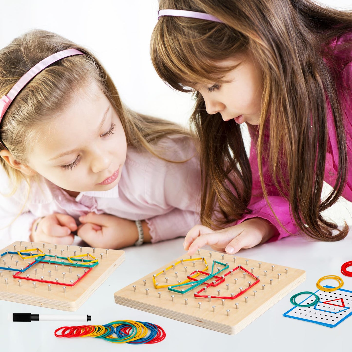 HEELWIRE 2Pack Wooden Geoboard,Montessori Toy,Graphical Mathematical Education Toy for Kids with Pattern Cards and Rubber Bands to Figures and Shapes, Brain Teaser STEM Toy Geo Board.