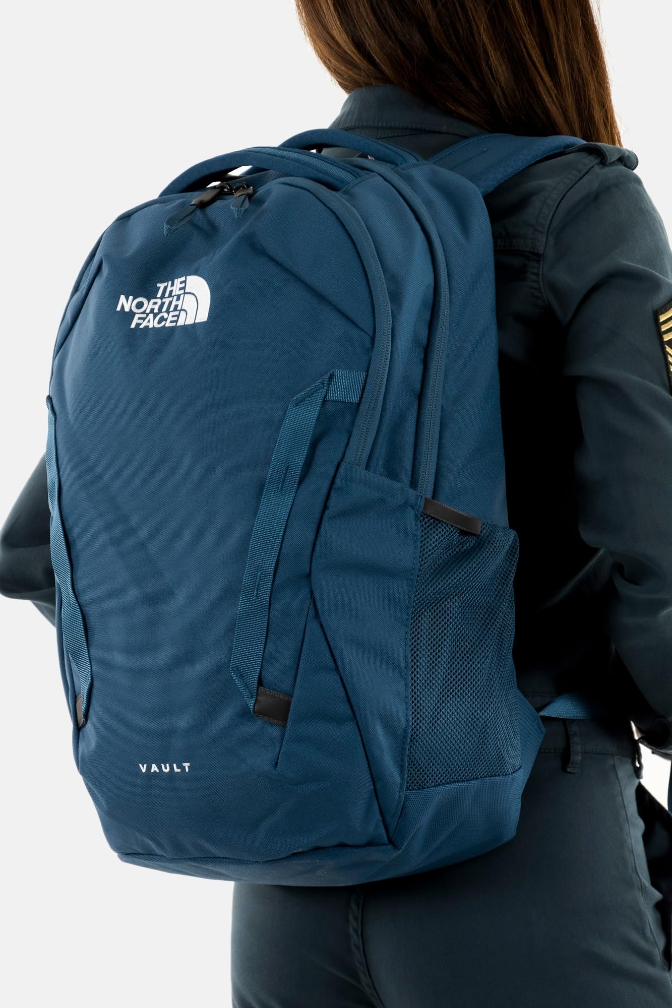 The North Face Vault Everyday Laptop Backpack - Commuter Travel Bag, Water-Repellent Finish, Spacious Compartment, Shady Blue/TNF White-NPF, One Size