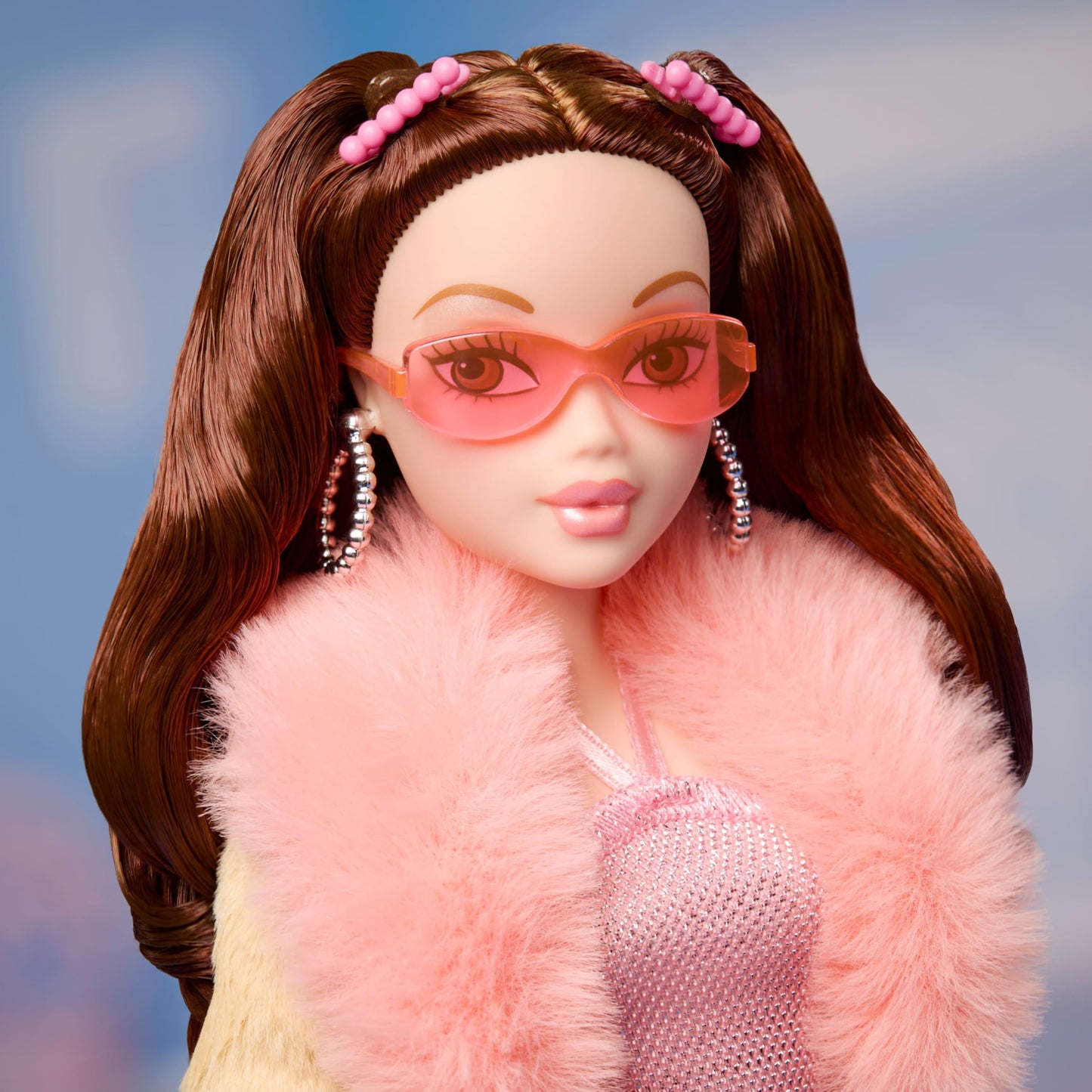 Barbie Signature My Scene Doll & Accessories, Chelsea in Y2K-Inspired Outfit with Butterfly Top, Cargo Jeans, Denim Bag & Display Stand