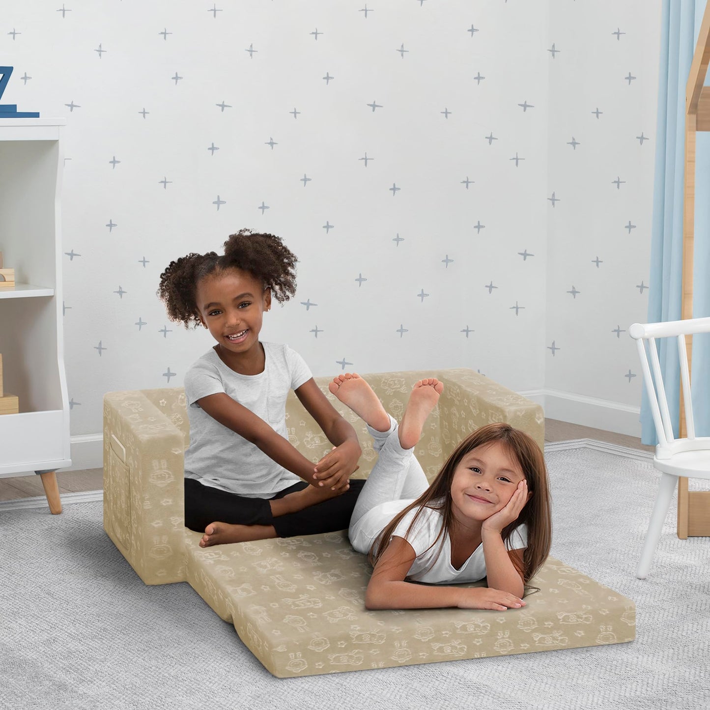 Delta Children - Serta Perfect Sleeper Kids 2-Seater Sofa, Convertible 2-in-1 Flip Open Toddler Couch Sleeper, Foam Chair for Playroom & Bedroom, Bed Lounger, Comfy Play Sleeping Lounge Chair, Cream
