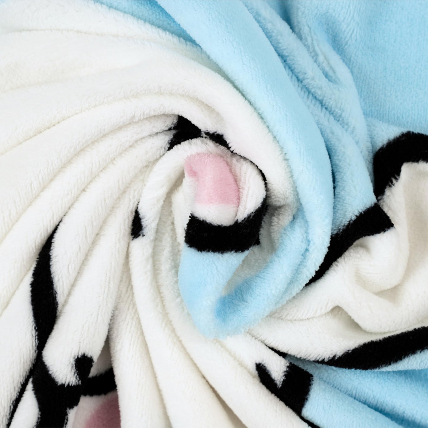 Cinnamoroll Bedding Super Soft Cozy Blanket, 62 in x 90 in, Kawaii Collectible Gift, (Officially Licensed Product) by Franco