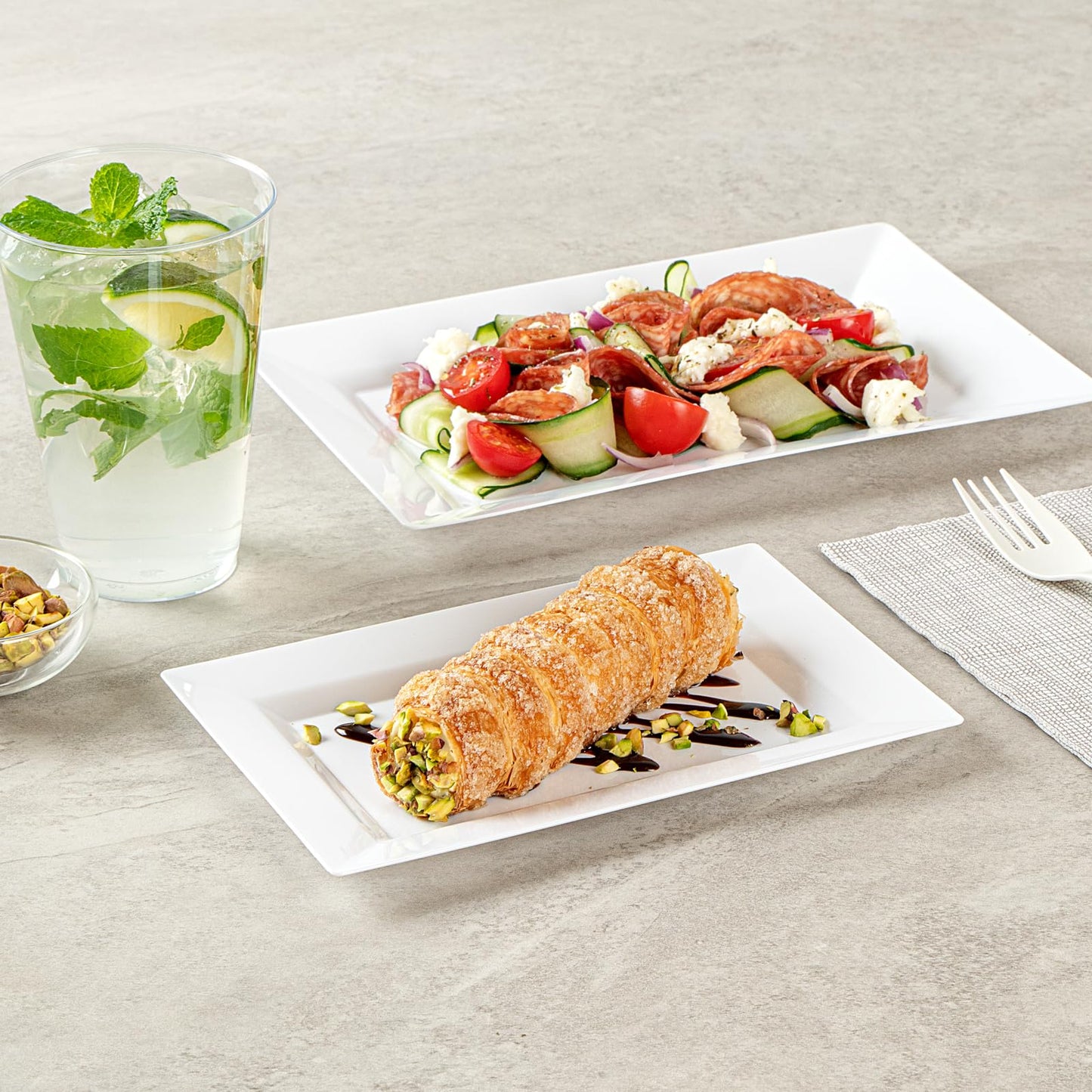 Restaurantware Moderna 7.5 x 5.3 Inch Premium Disposable Plates 100 Rectangular Plastic Plates For Parties - Durable Heavy-duty White Plastic Dinner Plates For Warm And Cold Foods