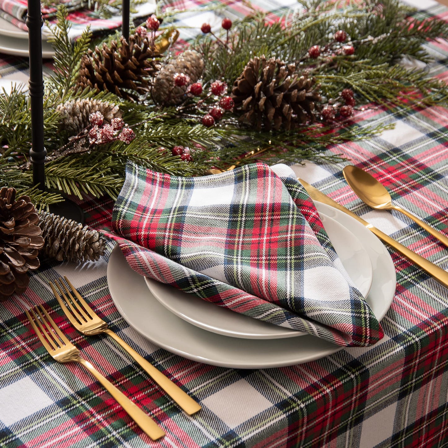 Elrene Home Fashions Christmas Classic Holiday Plaid Cotton Napkins, Holiday Table Decor, 17" x 17", Set of 8