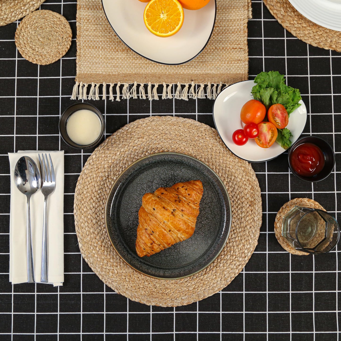 Round Placemats Set of 12 - Jute Placemats for Boho Dining - Woven Mats for Table Décor