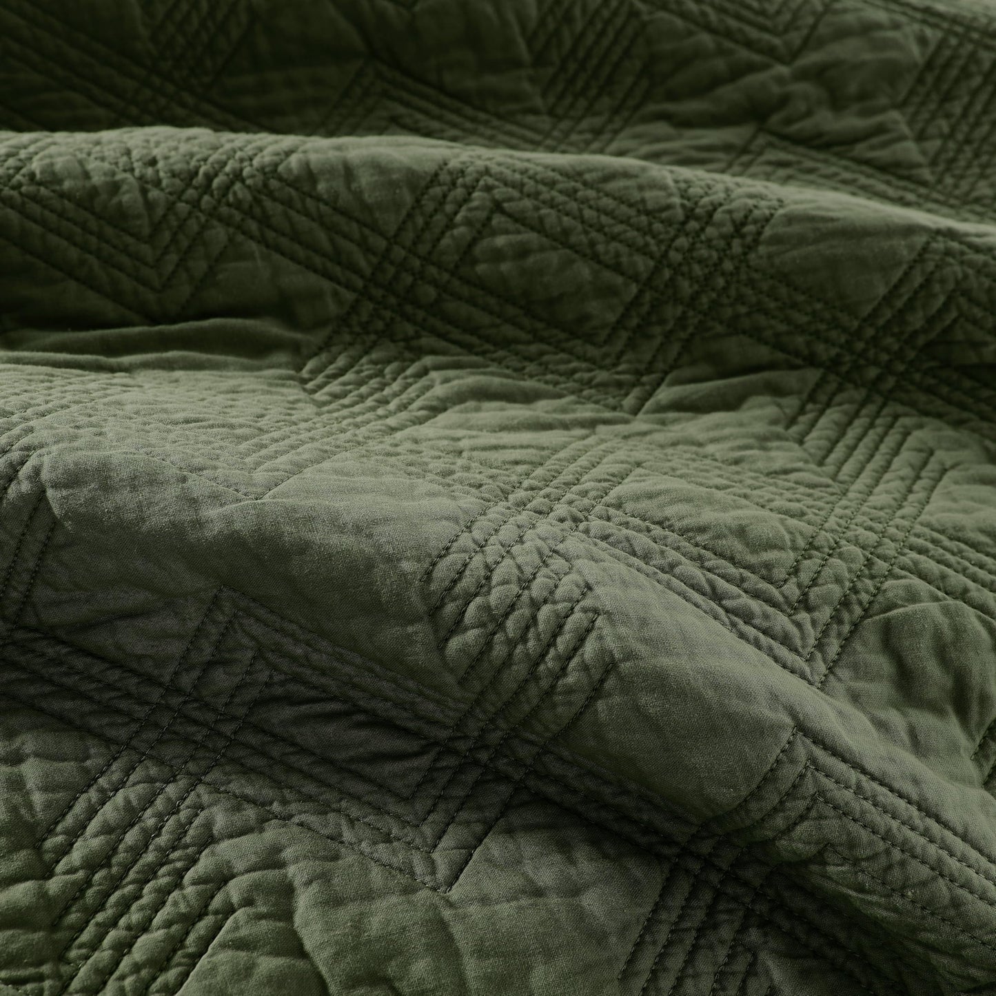 WDCOZY 100% Cotton Queen Size Quilt Set - Olive Green Pre-Washed Soft Lightweight Modern Bedspread, Farmhouse Country Rustic Coverlet, Textured Like Linen, Shabby Chic Gauze Bedding, 3 Pieces