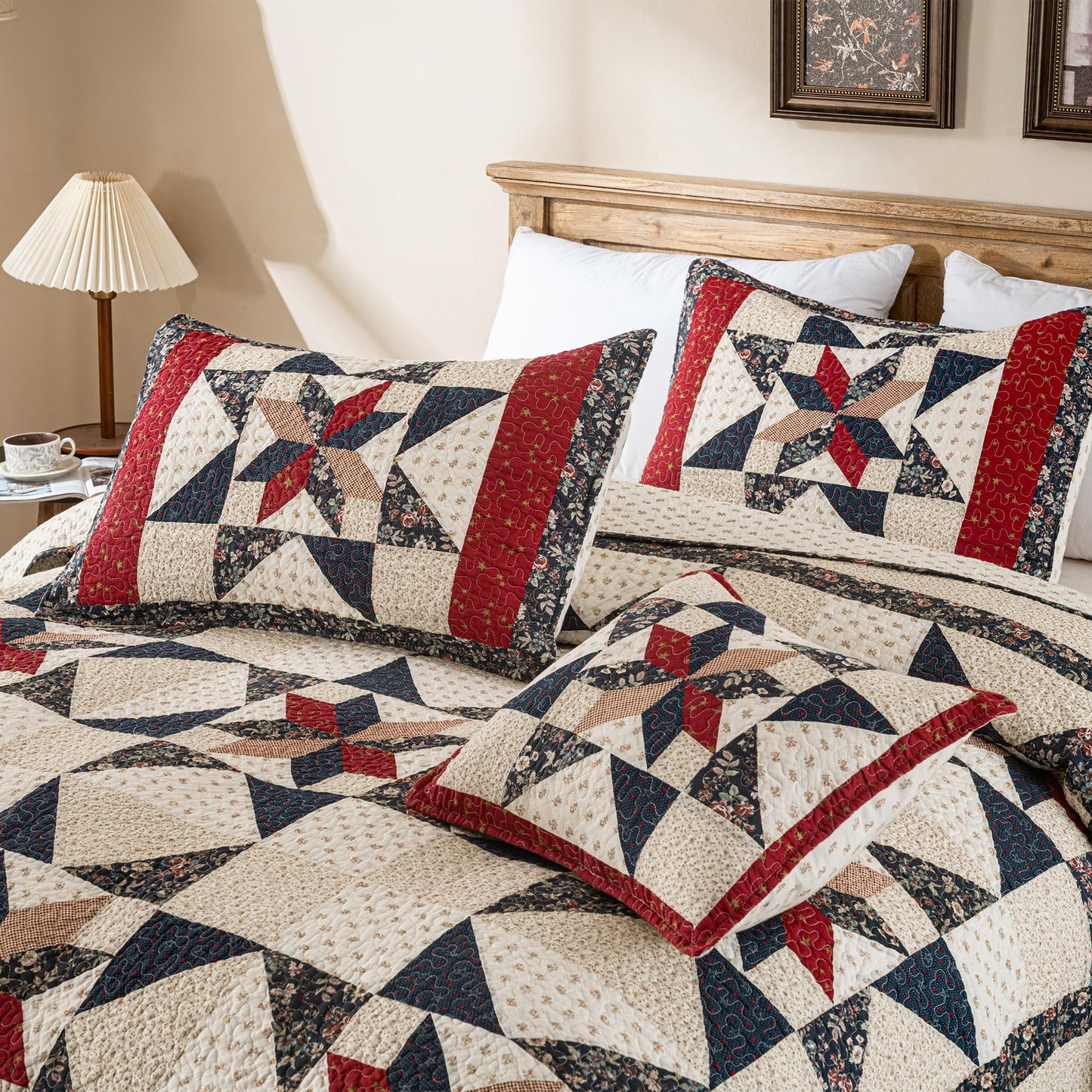 NIUDÉCOR HOME Star Patchwork Quilt Set King Size Country Comforter 100% Cotton Reversible Breathable Geometric Quilted Bedspread with 2 Pillow Shams +1 Throw Pillow Cover