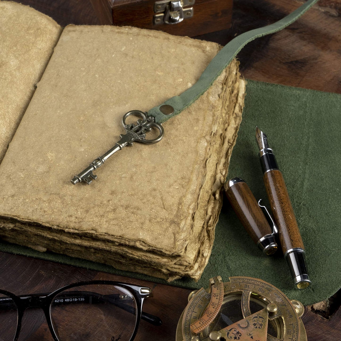 Vintage Leather Journal - Antique Handmade Deckle Edge Vintage Paper Leather Bound Journal - Book of Shadows Journal - Leather Sketchbook - Drawing Journal - Great Gift (Green, 9"x6")