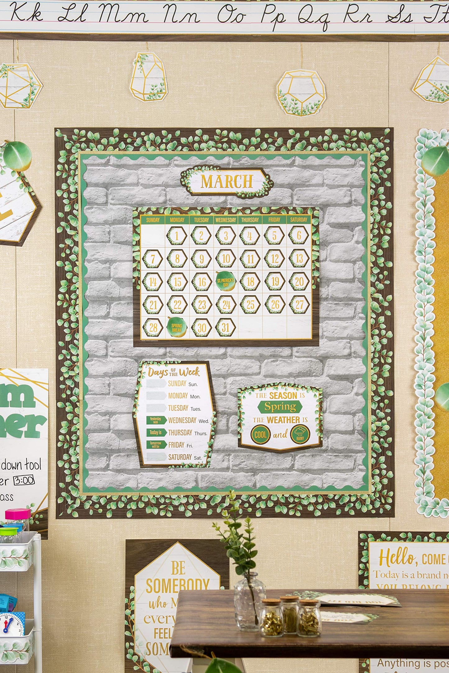 Teacher Created Resources White Brick Better Than Paper Bulletin Board Roll (TCR77892)