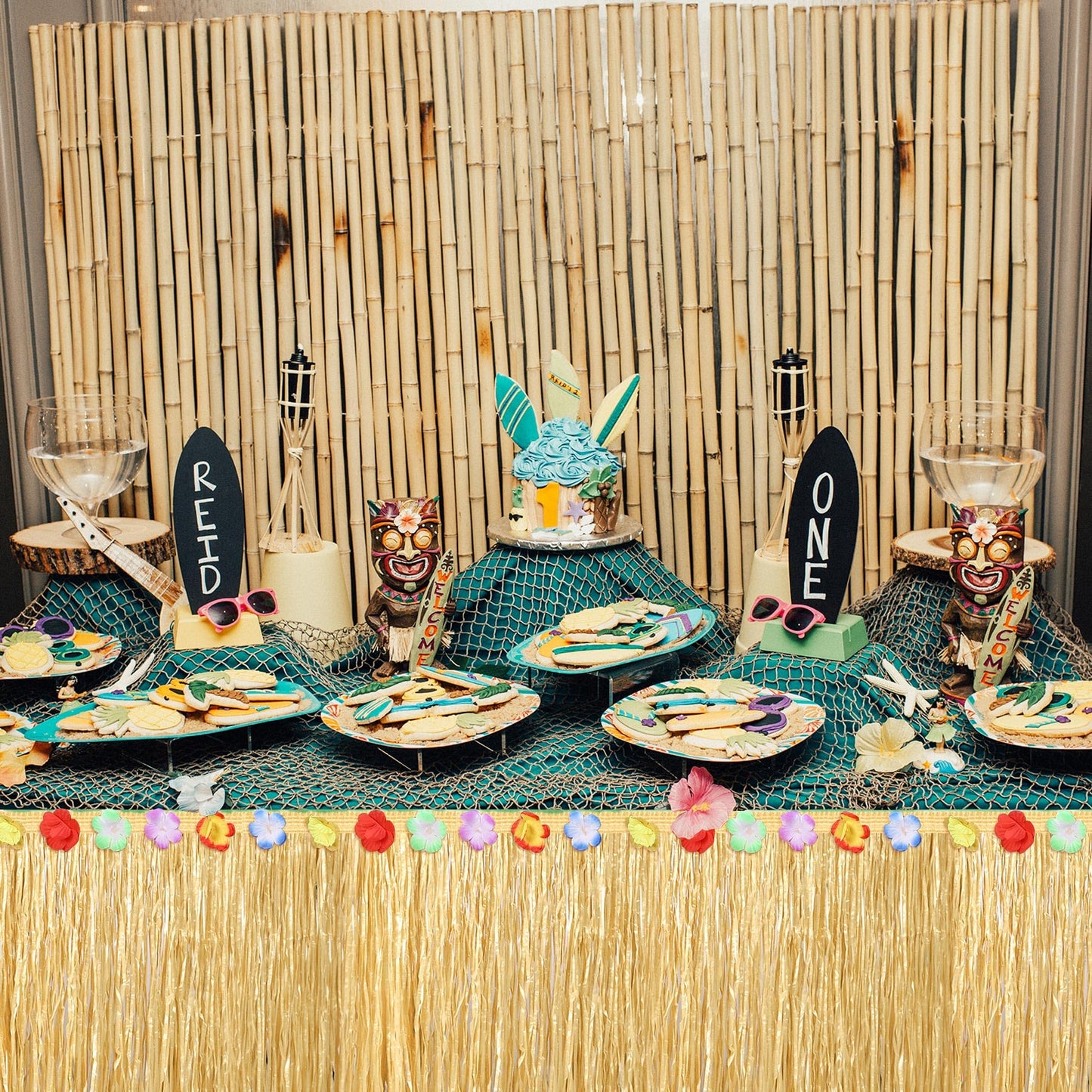 Fovths 16 Pack Luau Grass Table Skirt Natural 9 Feet x 29.5 Inch Hawaiian Table Skirt for Tropical Hawaiian Party Decorations Luau Party Costume Party, Straw Yellow