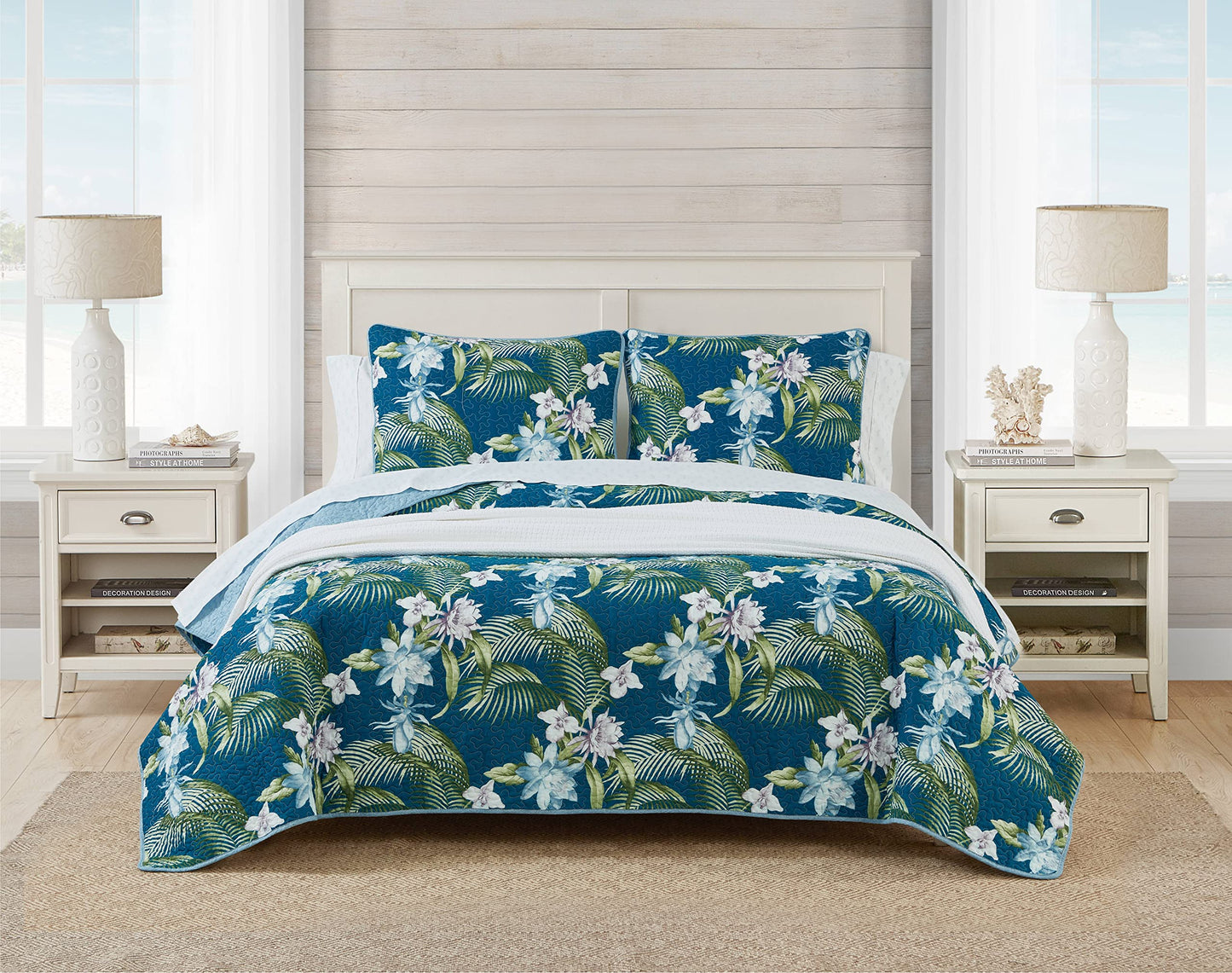 Tommy Bahama - Queen Quilt Set, Reversible Cotton Bedding with Matching Shams, Breathable Bedding Set for All Seasons (Southern Breeze Dark Blue, Queen)
