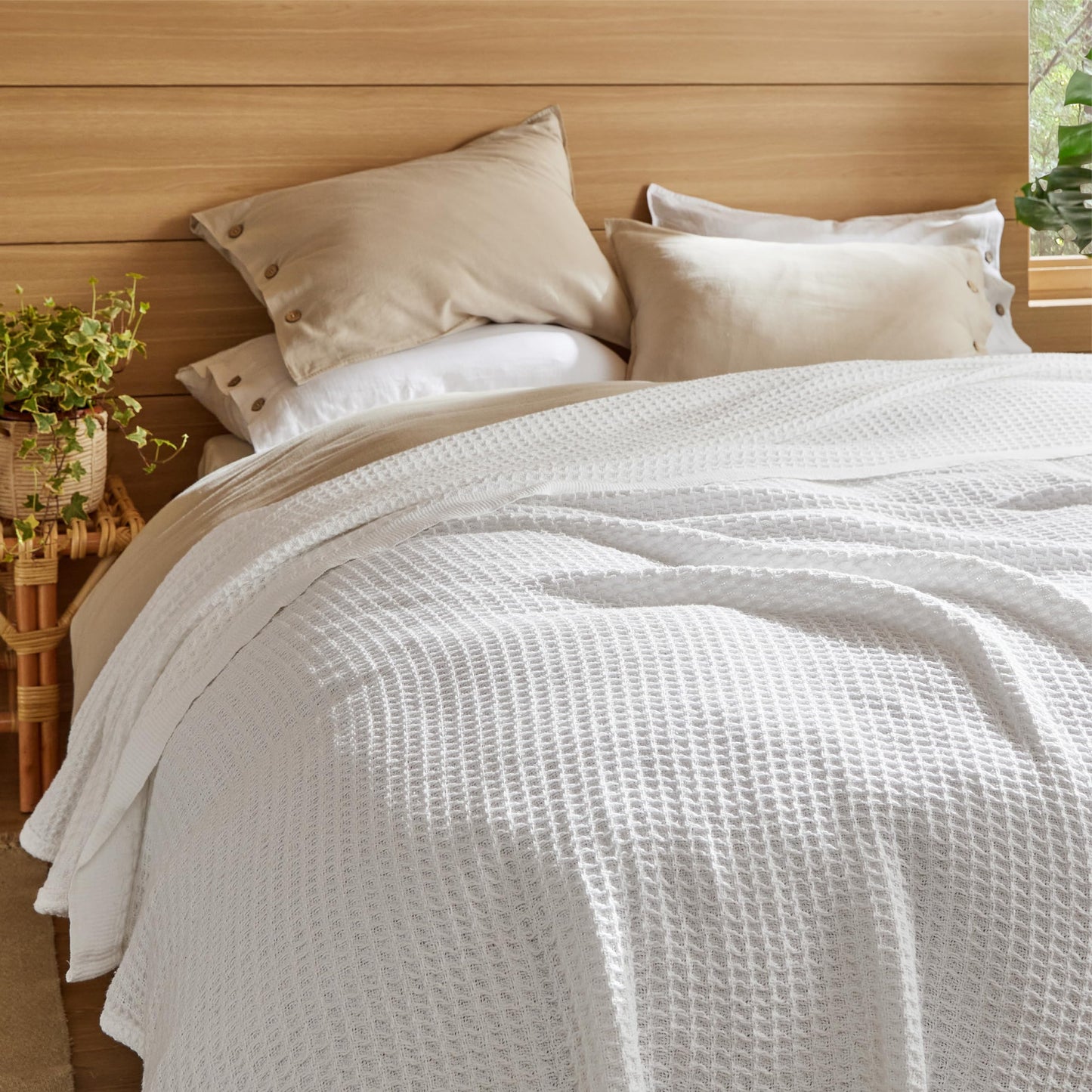 Bedsure Gentlesoft 100% Cotton Blanket King Size for Bed - Breathable and Soft, Waffle Weave Blanket for Summer, Thick Cozy Fall Blankets for Women Gift, White, 104x90 inches