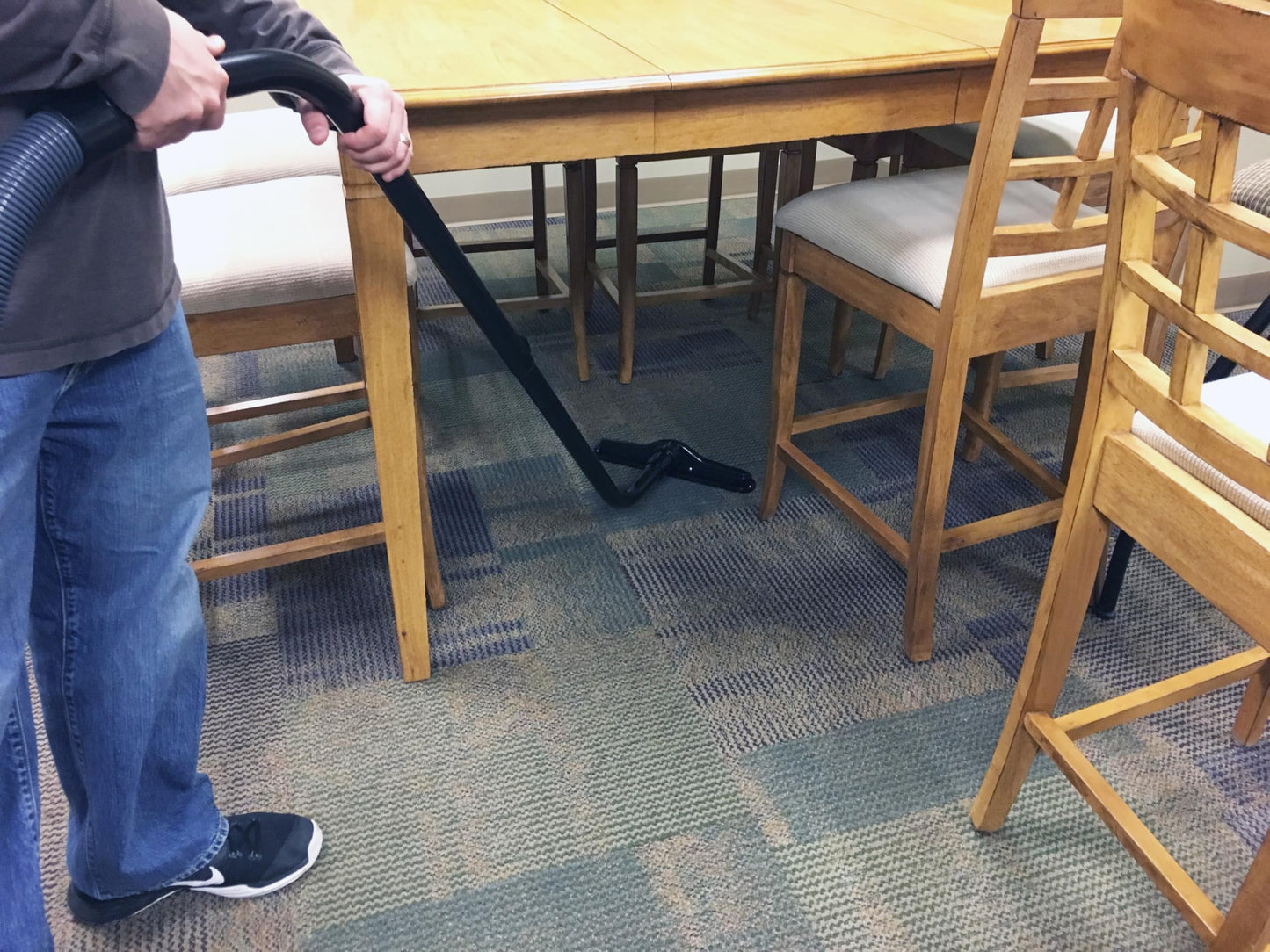 Cen-Tec Systems 98053-AZ Commercial Cleaning Kit with 2-Piece S-Wand and Vacuum Tools, Black