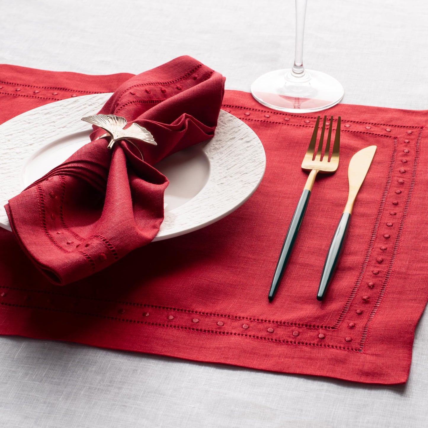 Linen Napkins Set of 4-100% Pure Linen Red Embroidered Dinner Napkins - Hemstitch Cloth Napkins Washable for 4th of July