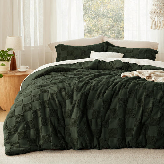 Bedsure Dark Olive Green Queen Size Comforter Set, Boho Tufted Bed Set, Checkered Farmhouse-Style Distressed Vintage Bedding, 3 Pieces, 1 Plaid Geometric Comforter and 2 Pillow Shams