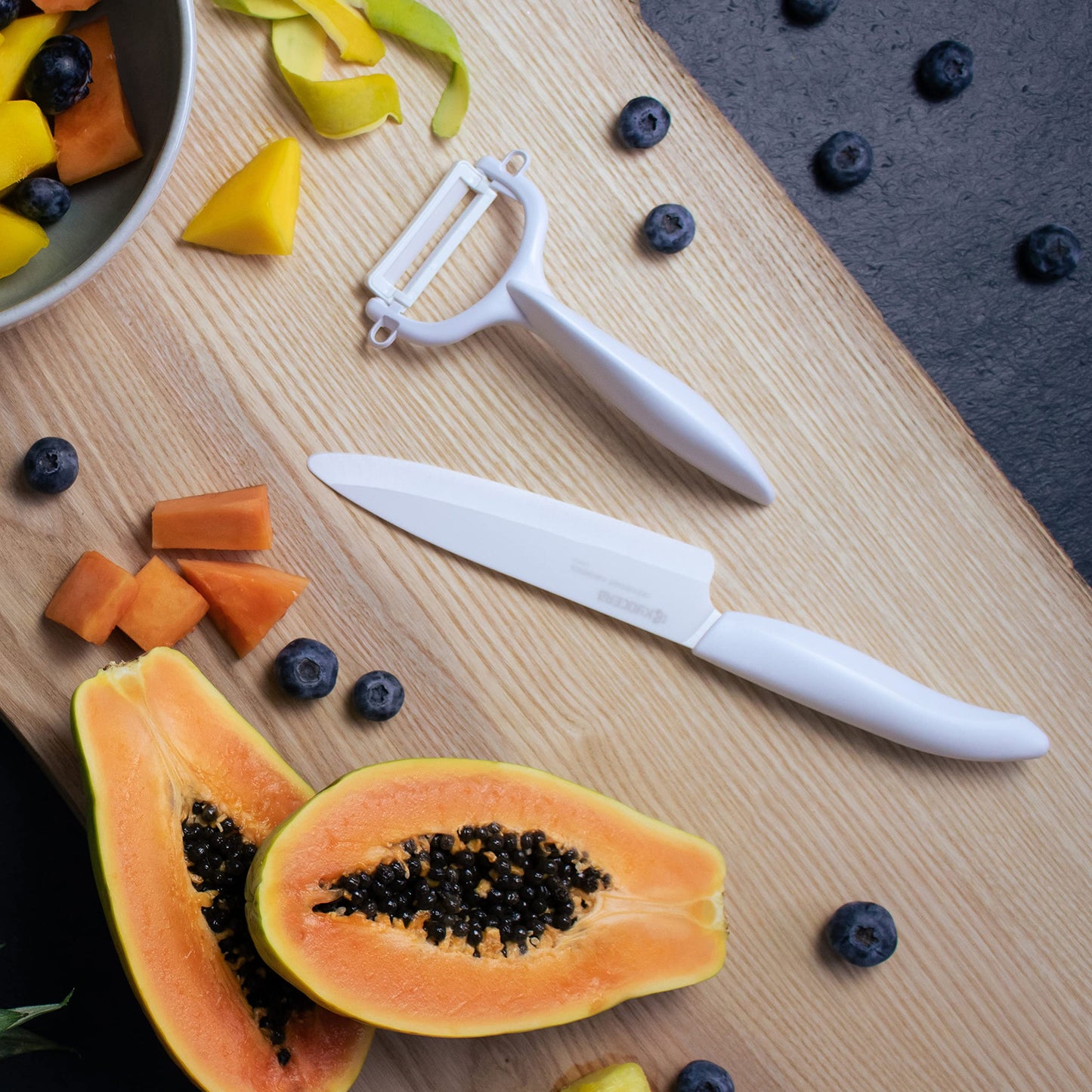 KYOCERA Revolution 2-piece Ceramic Knife Gift Set, 5.5 inch Santoku and 3 inch Paring, White