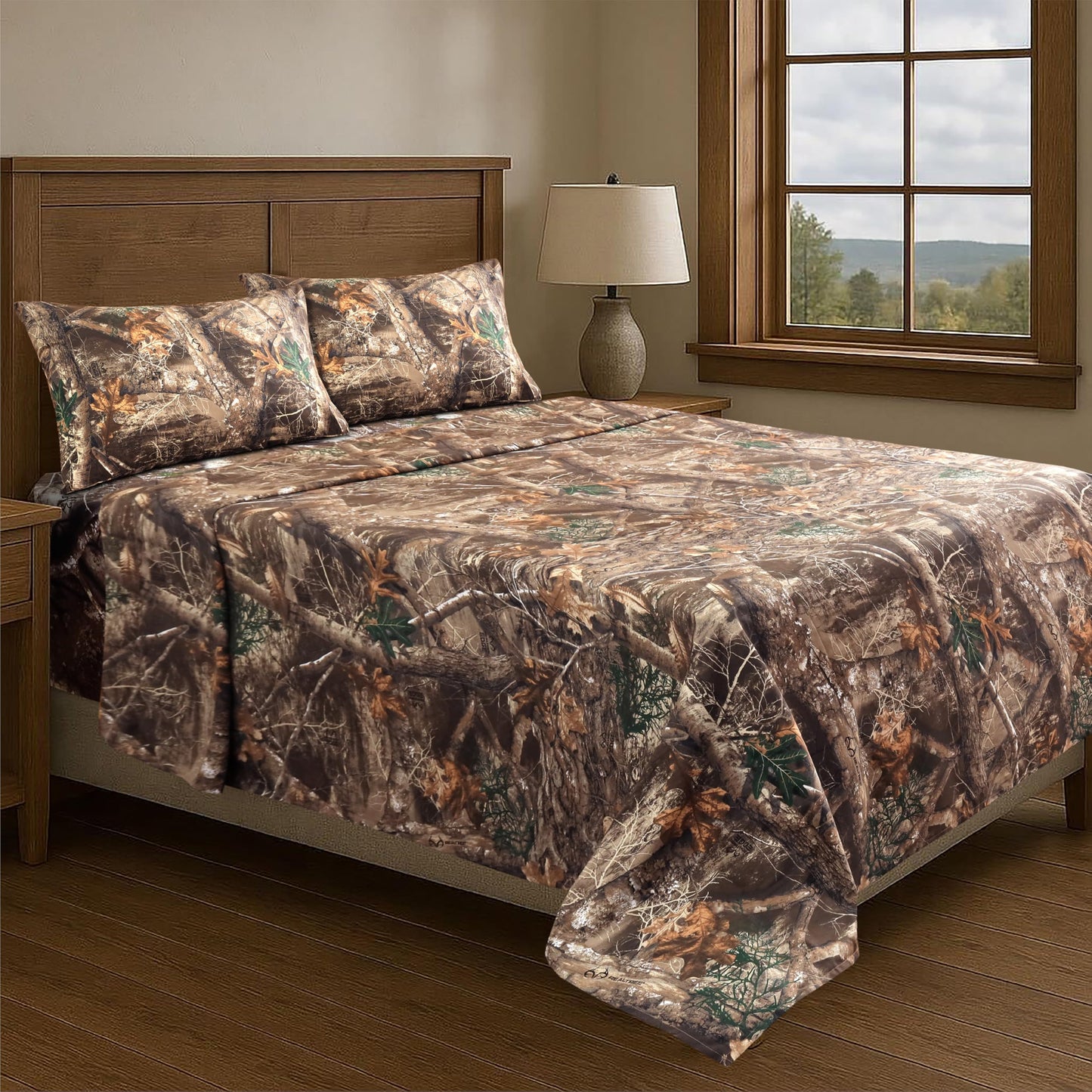 VISI-ONE Realtree Edge Queen Camo 4 Piece Sheet Set – Lightweight, Cooling, Wrinkle-Free Microfiber 13" Deep Pockets Sheets, Unisex Rustic Western Farmhouse Style Made to Complement All Living Spaces