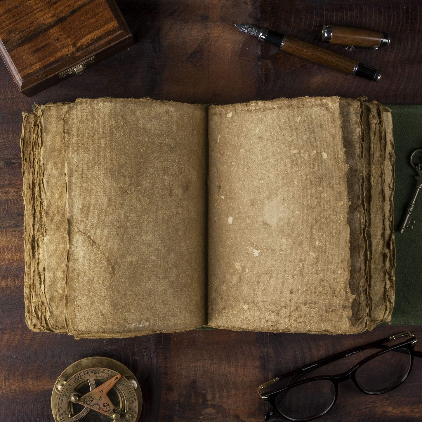 Vintage Leather Journal - Antique Handmade Deckle Edge Vintage Paper Leather Bound Journal - Book of Shadows Journal - Leather Sketchbook - Drawing Journal - Great Gift (Green, 9"x6")