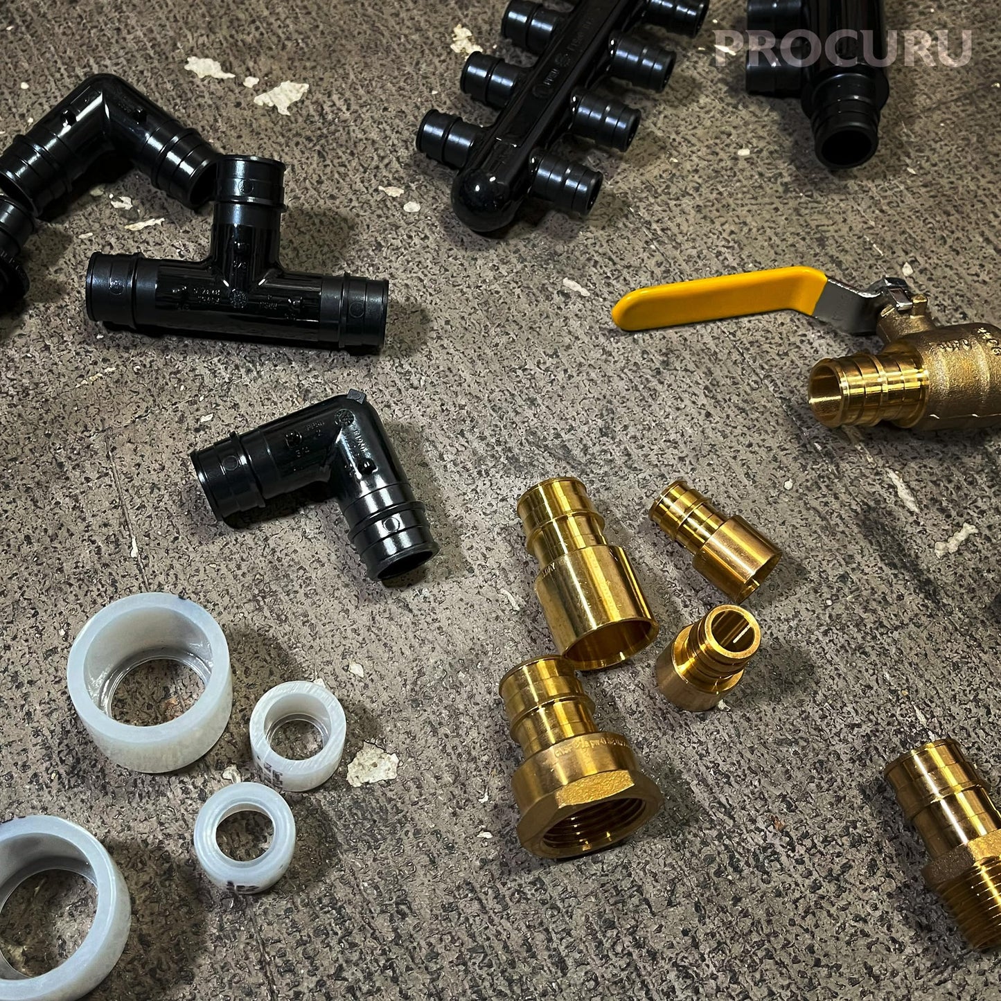 [50-Pack] PROCURU 1/2" PEX-A x 1/2" Female Sweat Adapter, Expansion PEX-A F1960 Brass Plumbing Fitting, Certified Safe (Fits over 1/2" Copper Pipe)