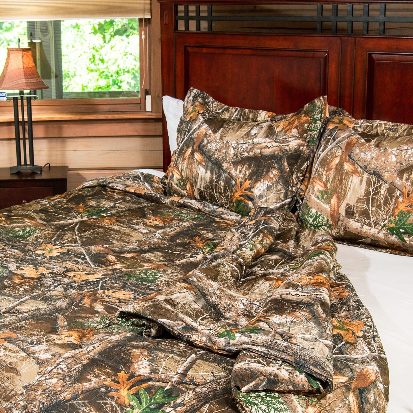 Northwest Realtree Full/Queen Size 1 Comforter and 2 Sham Set, All Seasons, Men and Women Soft Cabin Bedding, Edge Camo