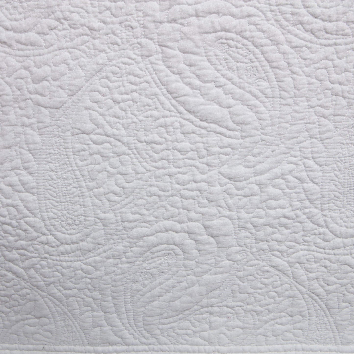 Greenland Home Paisley Quilted Bed Skirt, Full, White