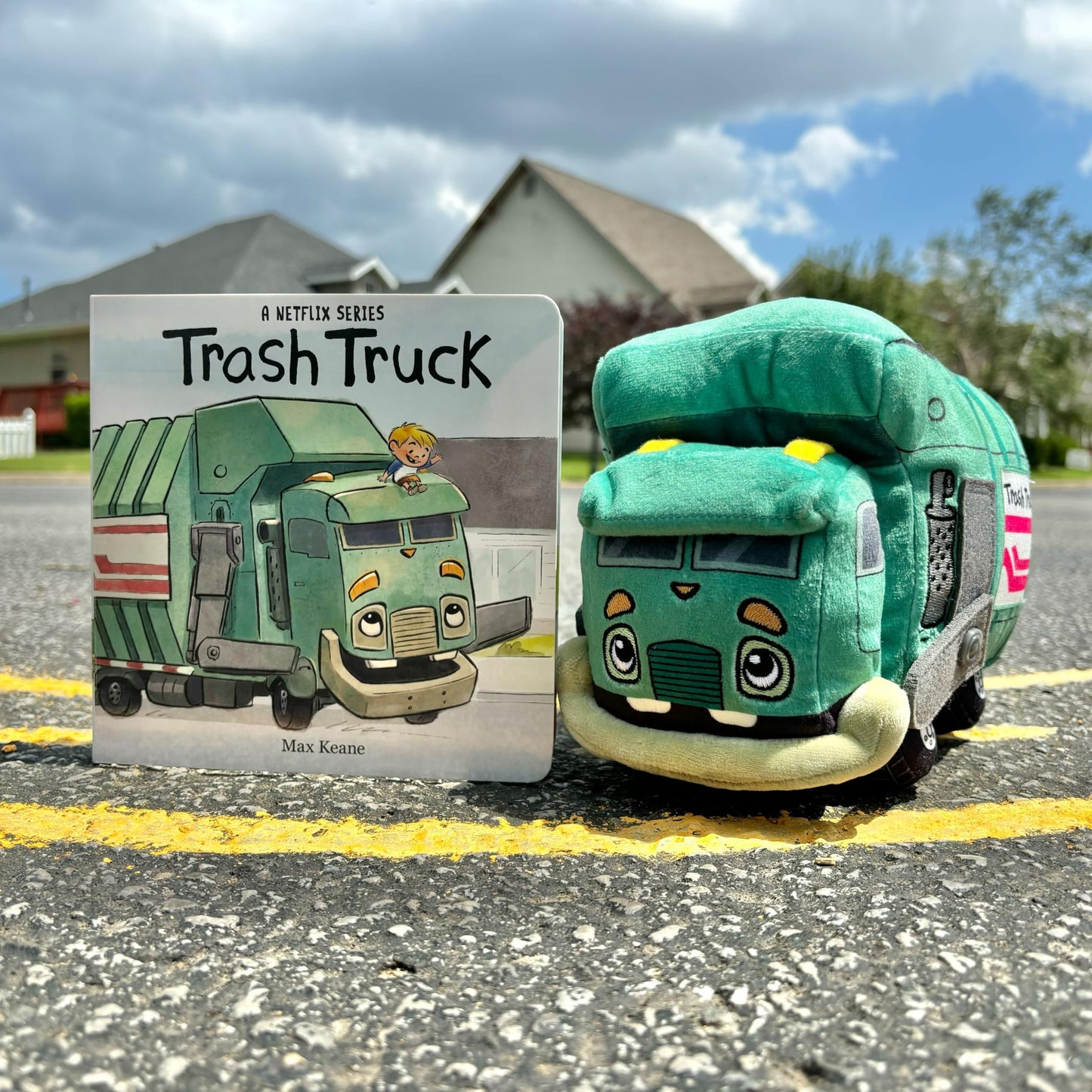 MerryMakers Trash Truck Plush, 11-inch, Based on The Show and Books by Max Keane
