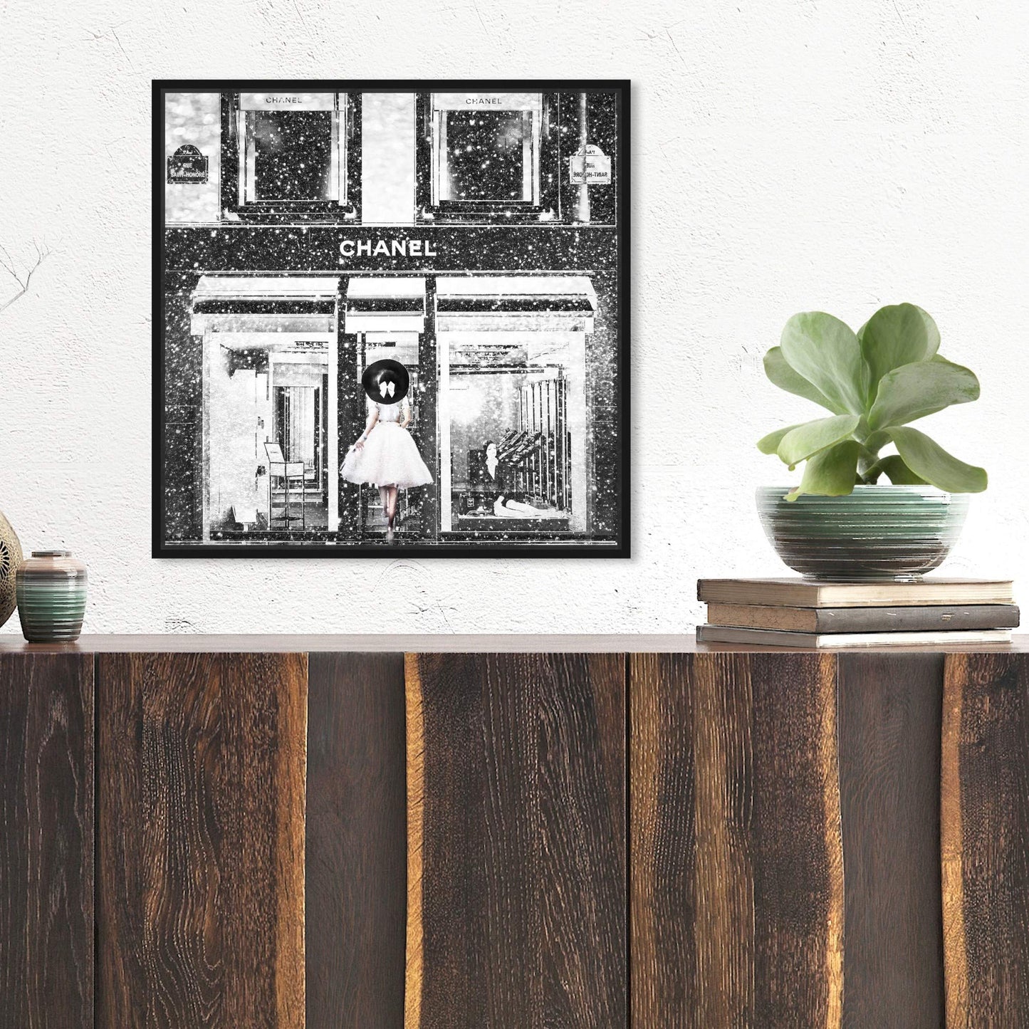 The Oliver Gal Artist Co. Fashion and Glam Wall Art Canvas Prints 'Queen of The Store Noir' Lifestyle Home Décor, 16 in x 16 in, Black Frame