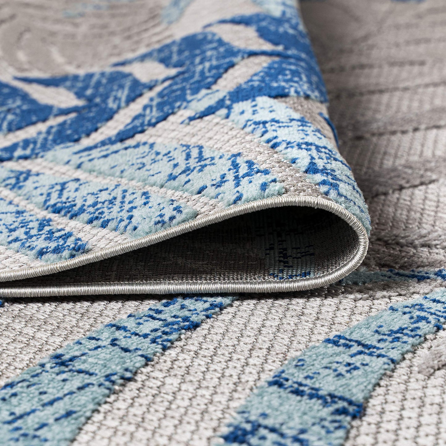 JONATHAN Y Tropics Palm Leaves Indoor Outdoor Runner Rug 2X10 Gray/Blue, Boho for Backyard, Patio, Porch, Easy-Cleaning, High Traffic, Pet-Friendly, Non-Shedding (AMC100A-210)
