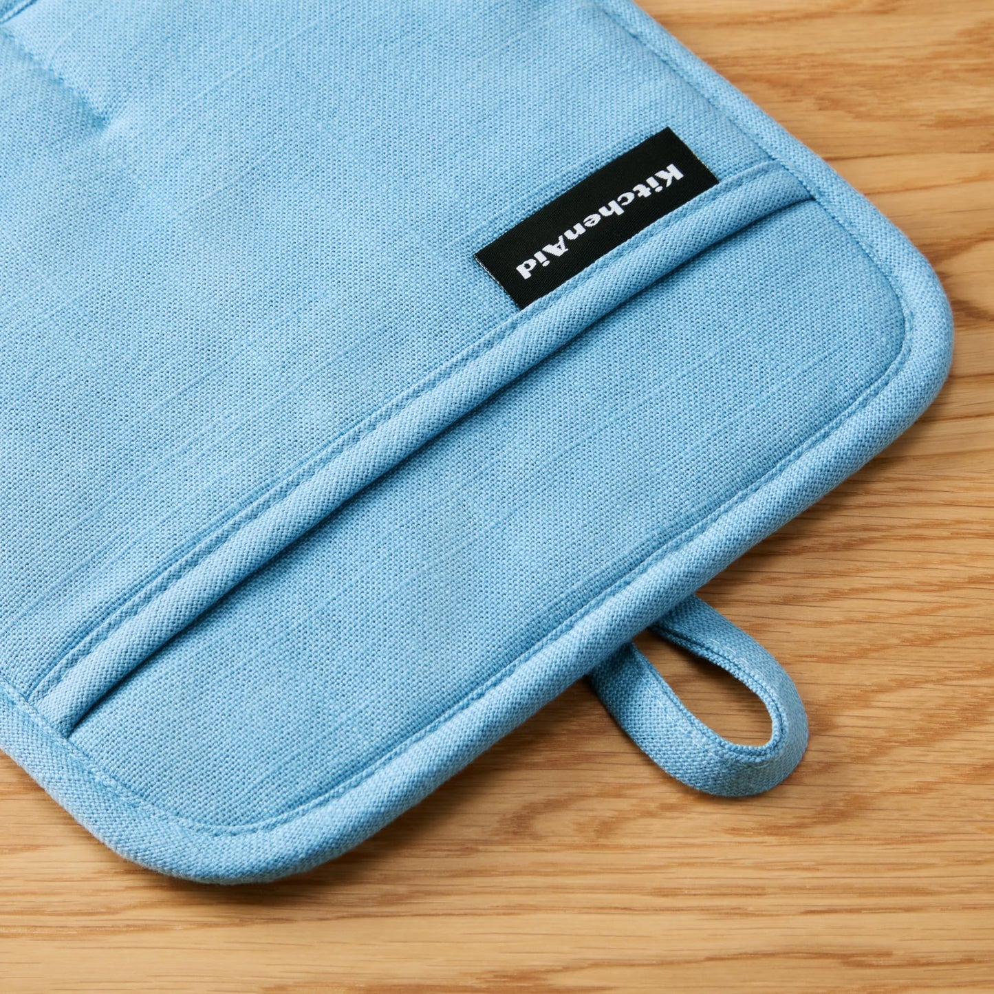 KITCHENAID Gourmet Series Gridlines Pot Holders 2-Pack Set, Heat Resistant up to 600°F, Soft Silicone Grip, Magnetic Cuff, Blue Velvet, 8"x8"