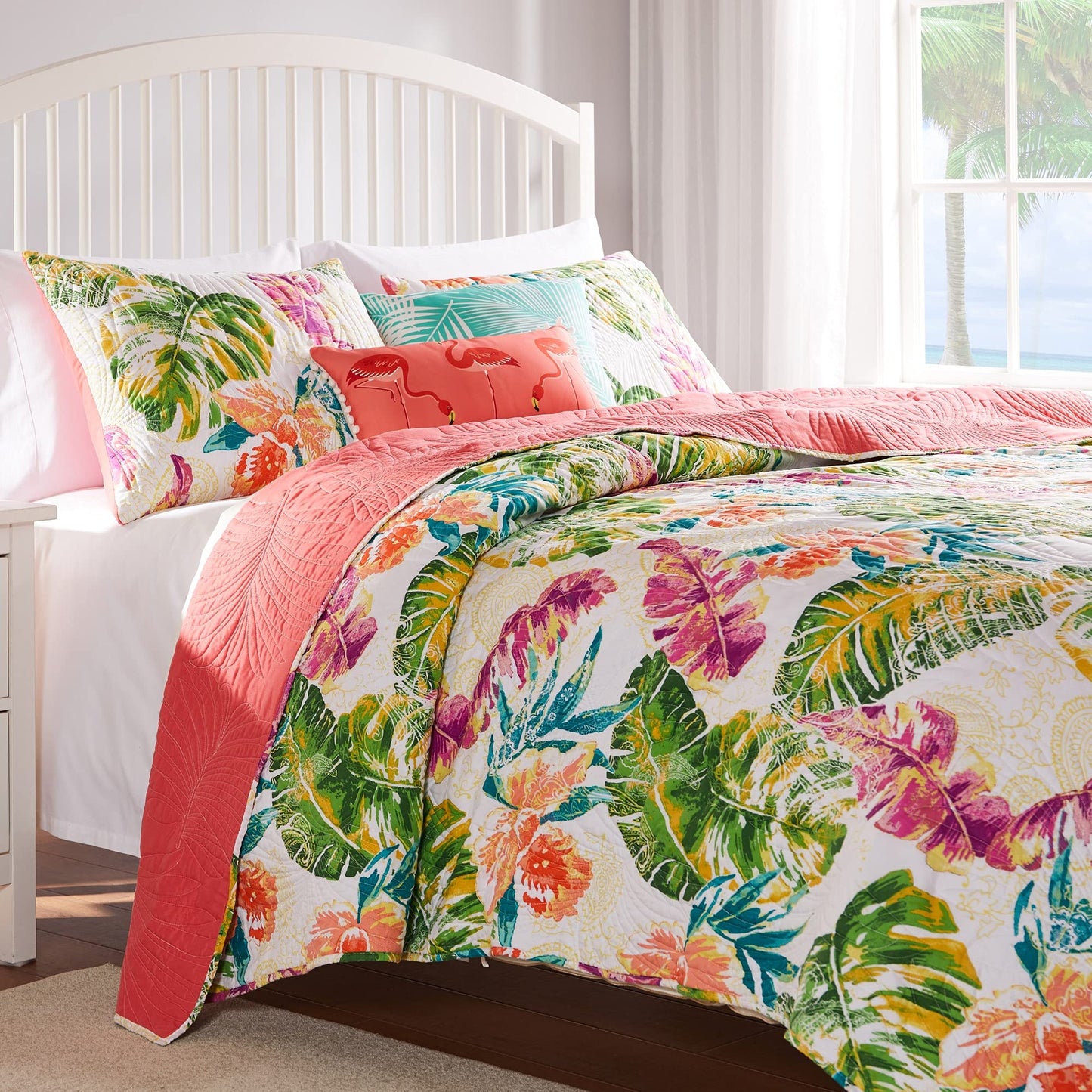 Greenland Home Tropics Palm Leaves Coastal Cotton Blend Quilt Set, 3-Piece King/Cal King, Coral