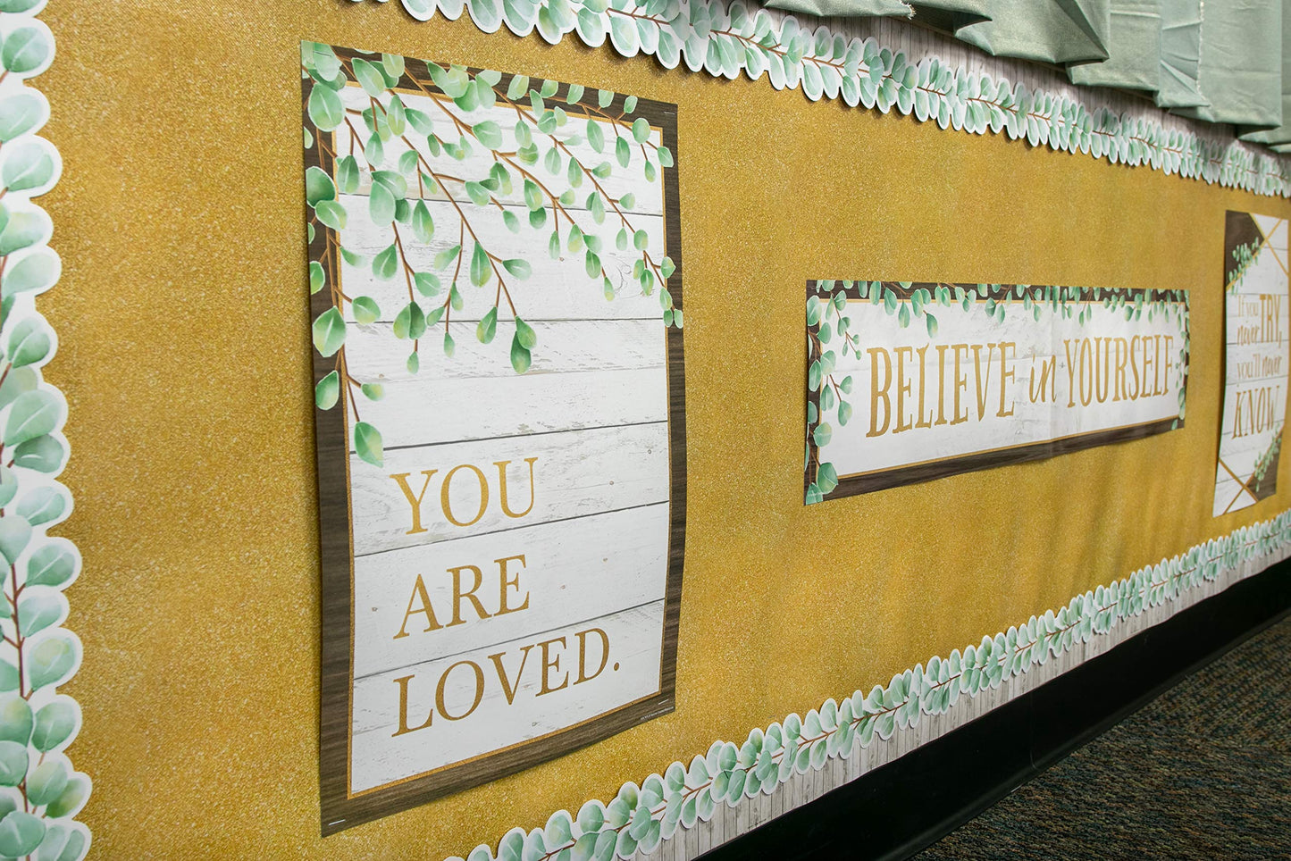 Teacher Created Resources Gold Better Than Paper Bulletin Board Roll (TCR77364)