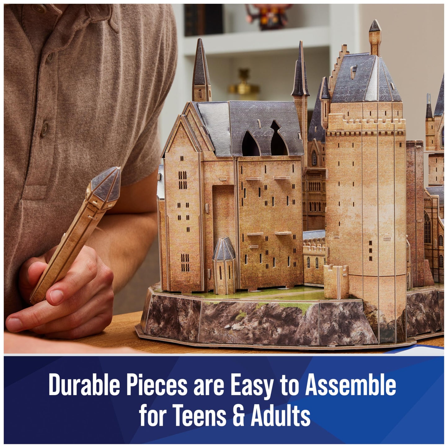 4D Build, Harry Potter Deluxe Hogwarts Castle 3D Model Kit with Tower & Great Hall, Harry Potter Collectibles & Desk Decor, Building Toys, 384 Pieces, 3D Puzzles, Gift Ideas for Ages 12 & Up